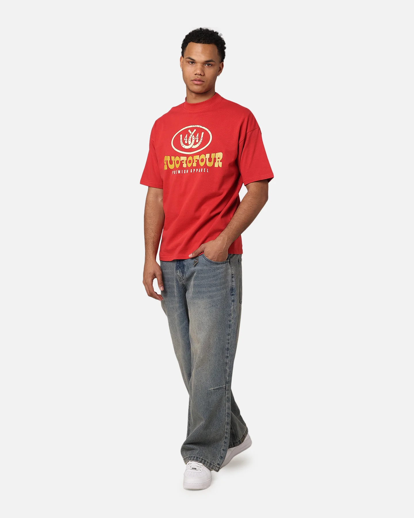 404 Horseshoe Horizon T-Shirt Red - Image 2