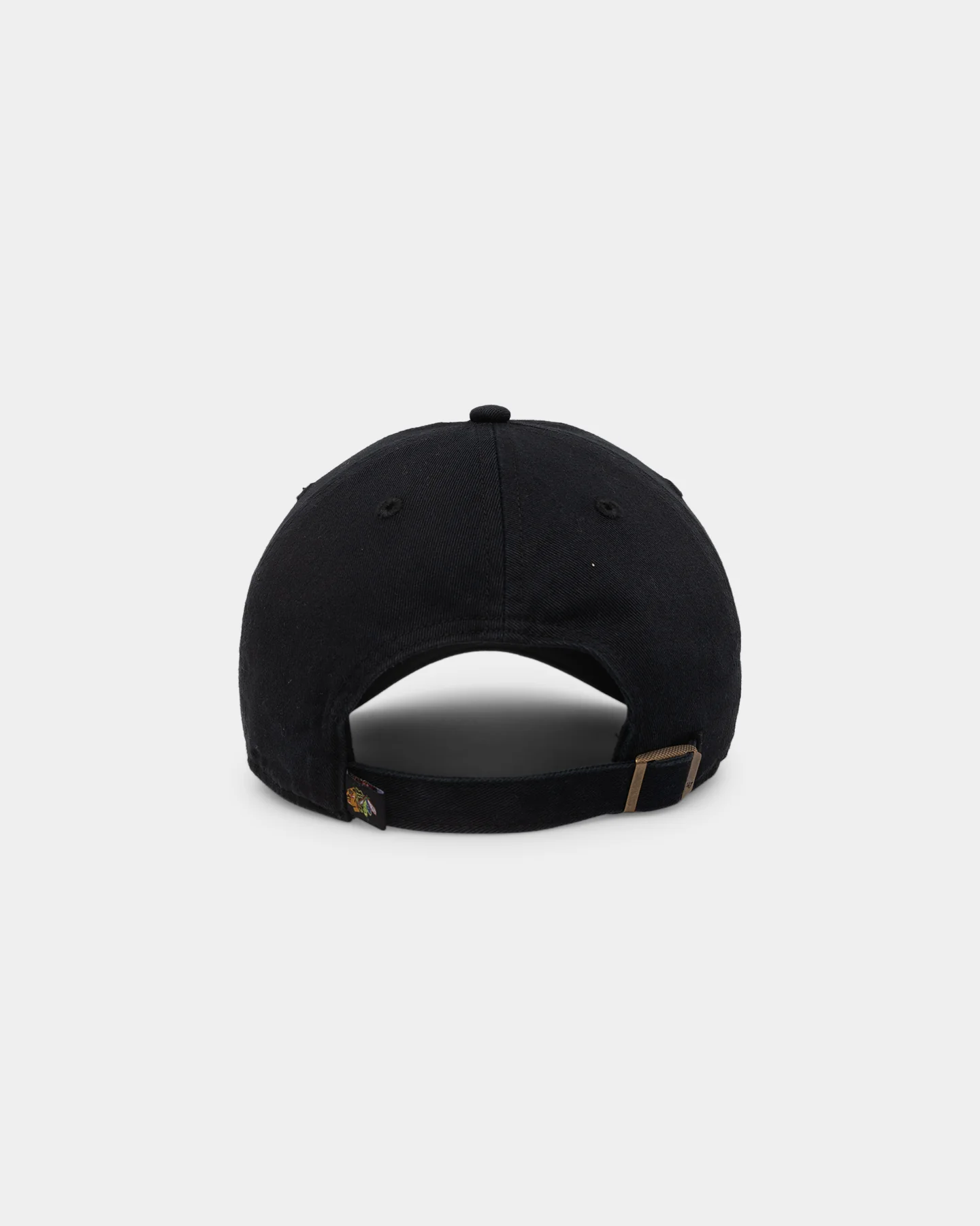 47 Brand Chicago Blackhawks Clean Up Strapback Black/Black - Image 2