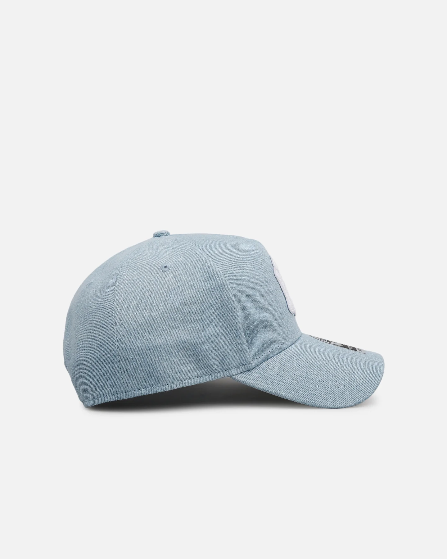 47 Brand New York Yankees 'Denim Chenille' 47 Offside Snapback Denim - Image 3