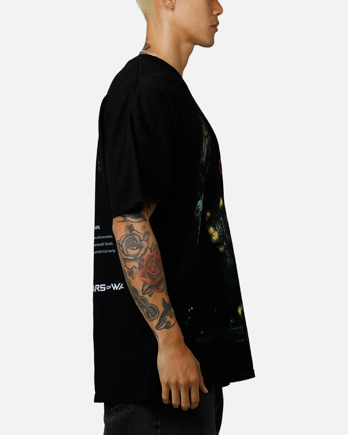 73Studio X Gears Of War '06 Mad World T-Shirt Black - Image 4