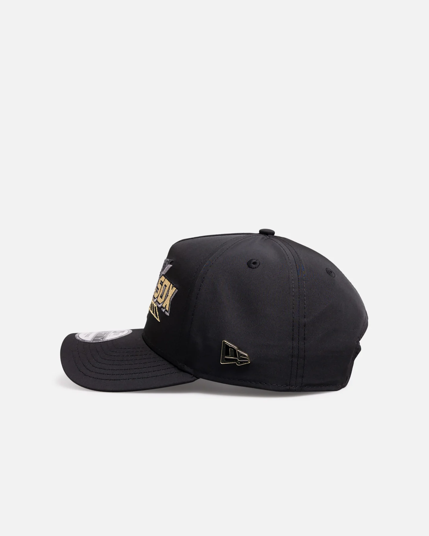 New Era Chicago White Sox 'Arcade Gold 10 Year Anniversary' 9FORTY A-Frame Snapback Black/Gold - Image 4