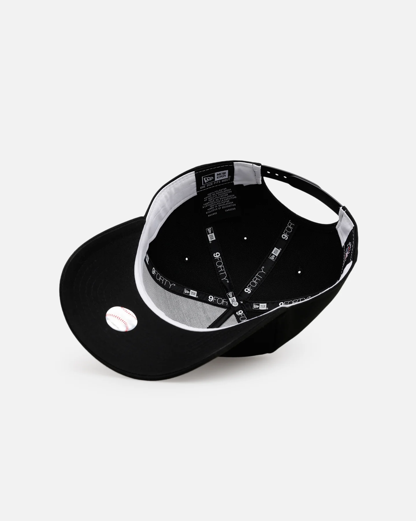 New Era Chicago White Sox 'Easy Black' 9FORTY A-Frame Snapback Black/Black - Image 6