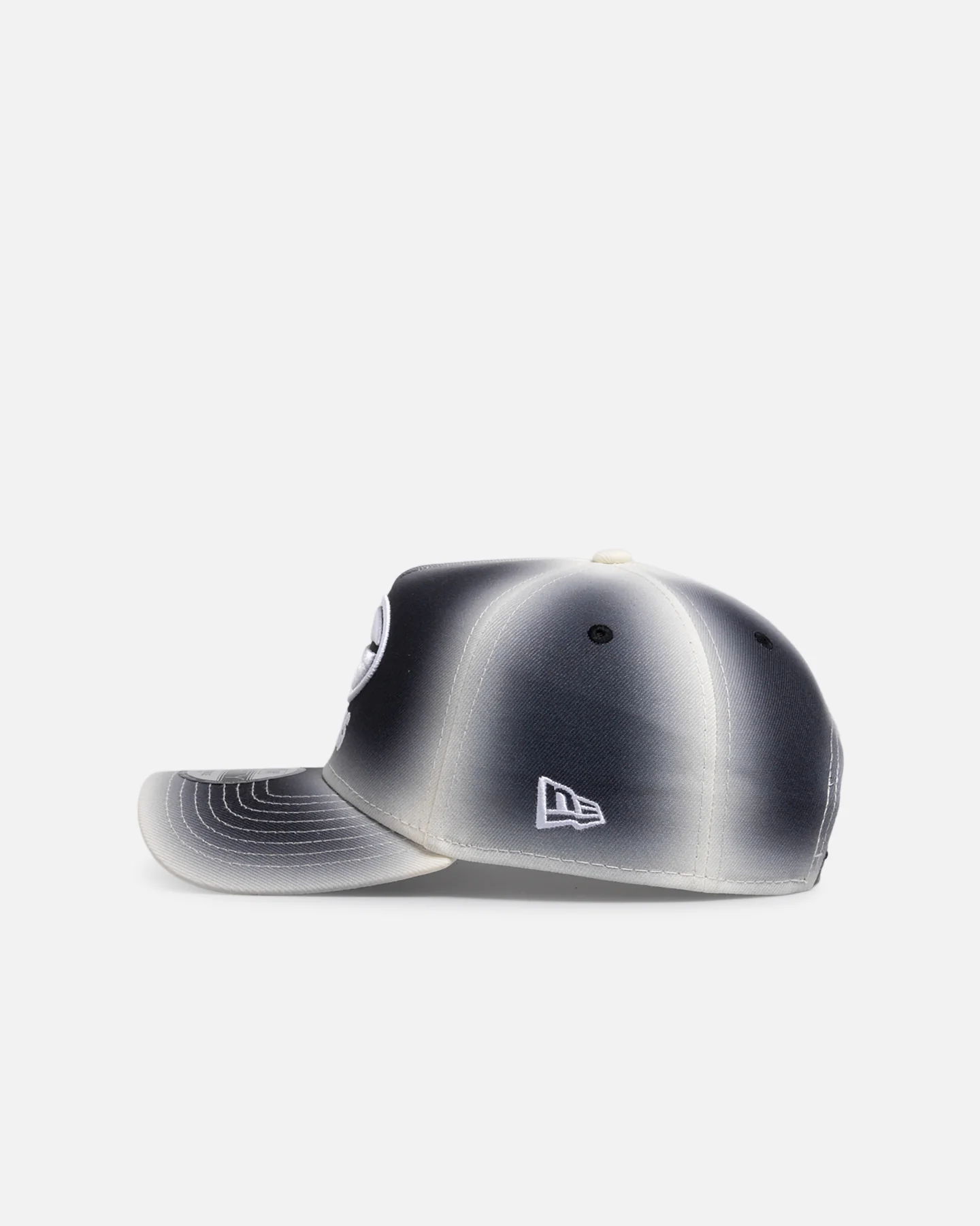 New Era Green Bay Packers 'Gradient Edge Reverse' 9FORTY A-Frame Snapback Black/White - Image 4