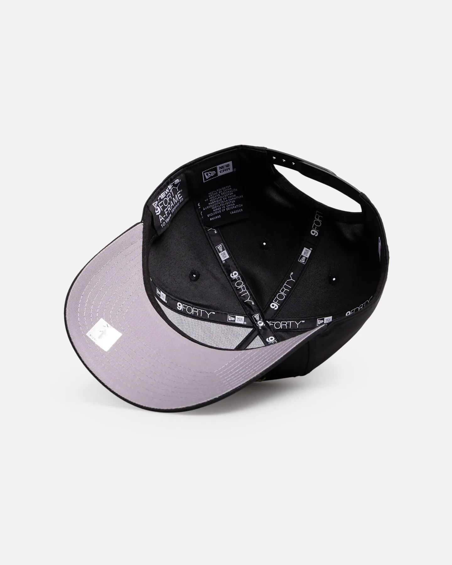 New Era Los Angeles Lakers 'Arcade Gold 10 Year Anniversary' 9FORTY A-Frame Snapback Black/Gold - Image 6