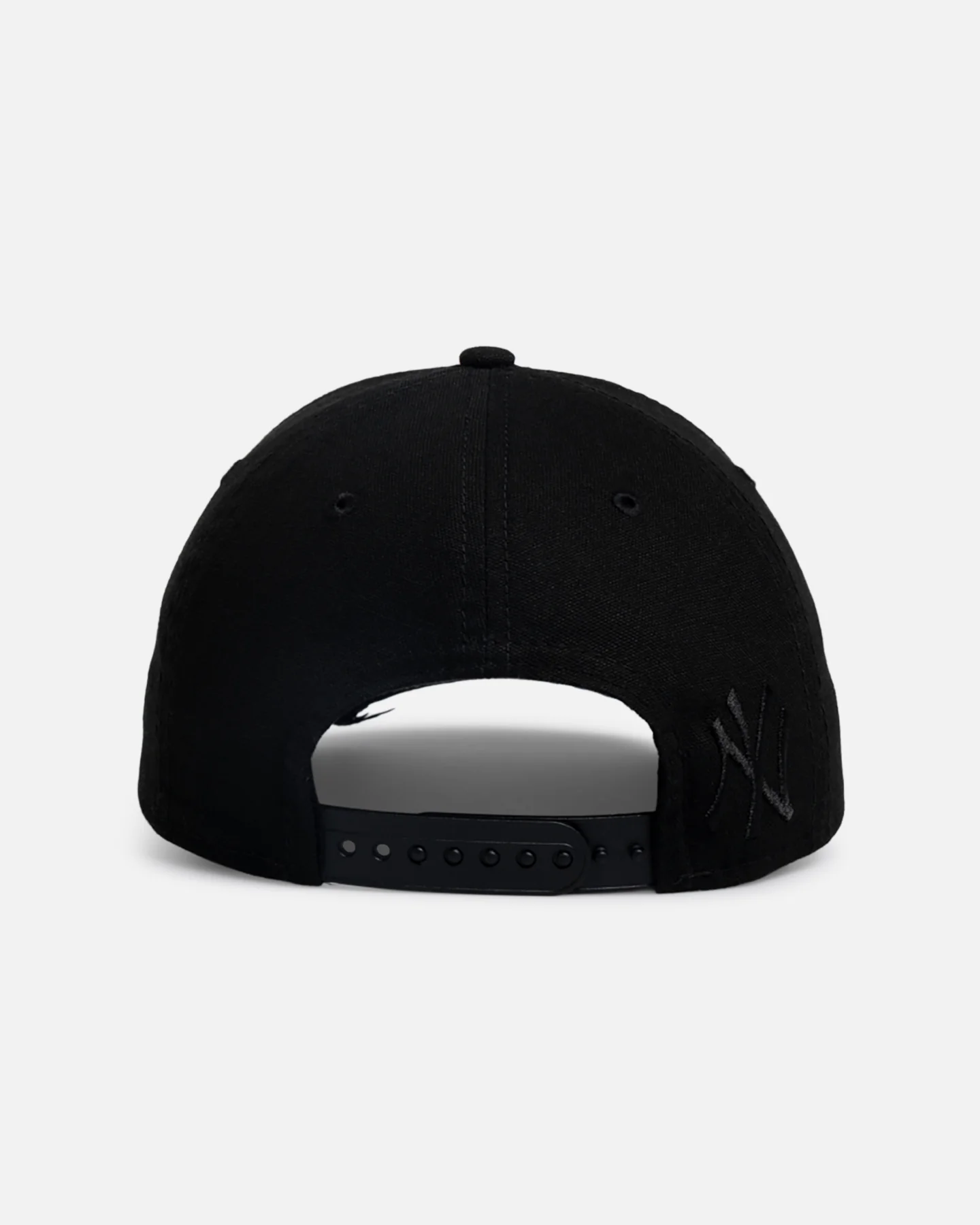 New Era New York Yankees 'Applique Distressed' 9FORTY A-Frame Snapback Black/White - Image 2