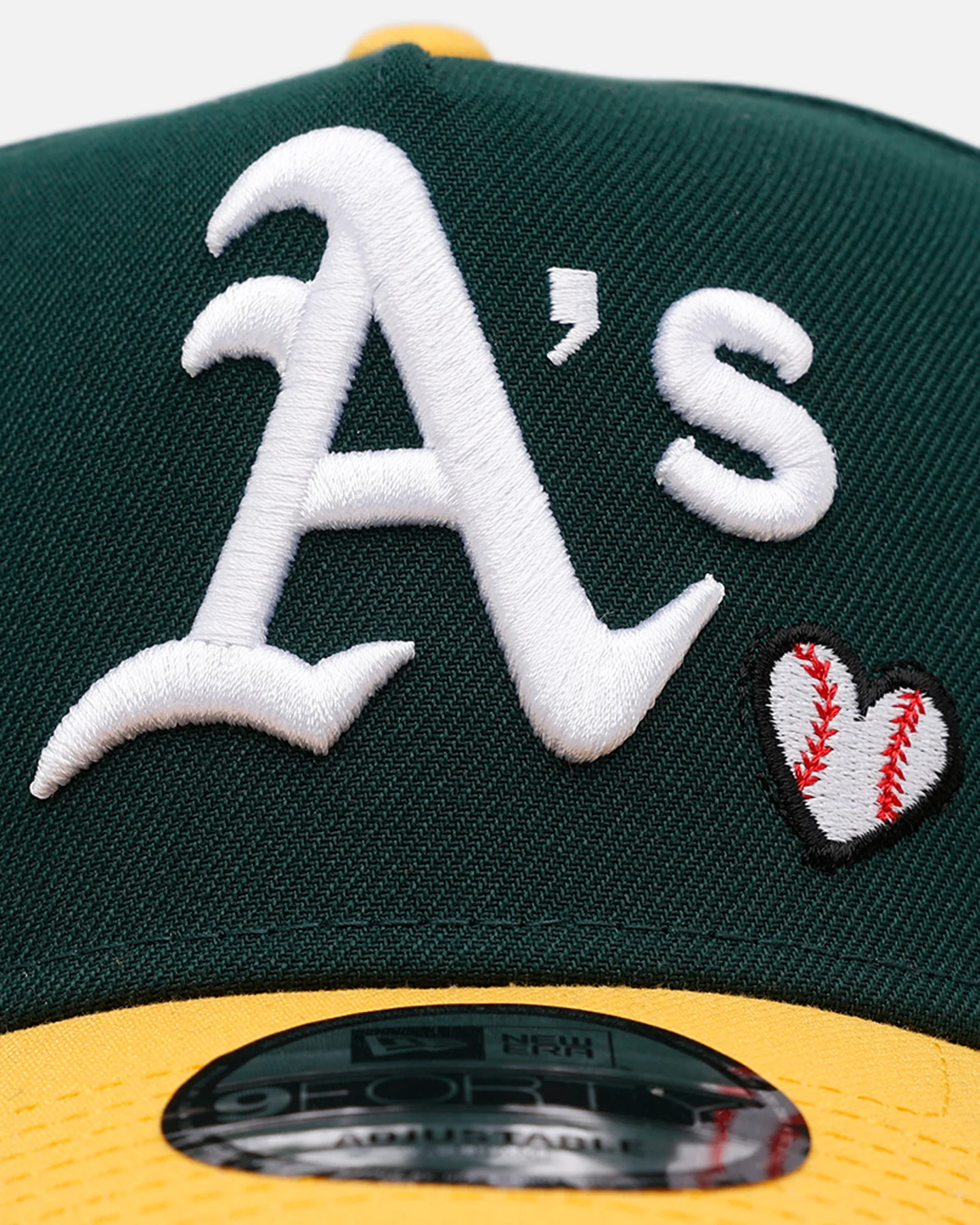 New Era Oakland Athletics 'Baseball Hearts' 9FORTY A-Frame Snapback Official Team Color - Image 5