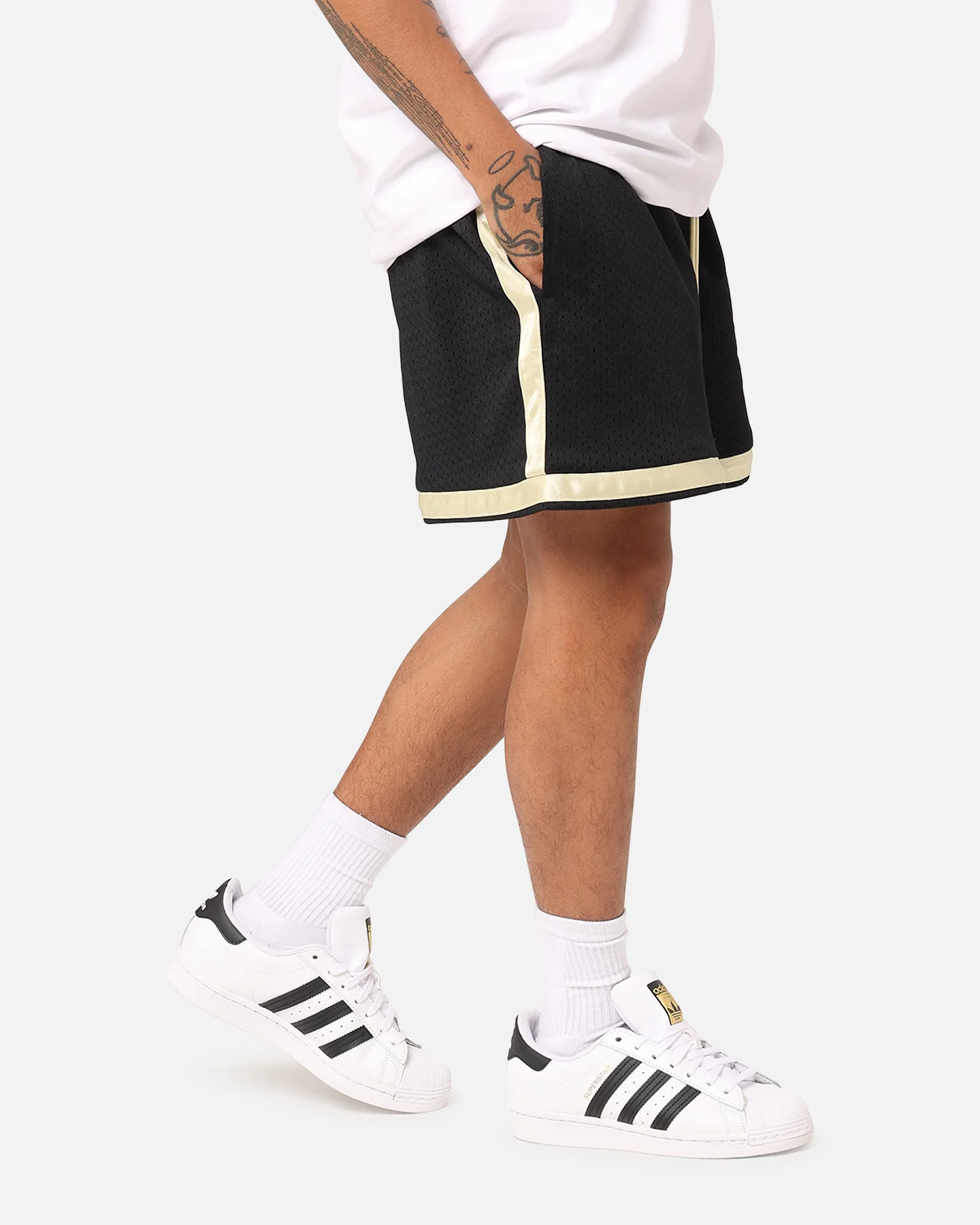 Adidas OG Shorts Black - Image 3