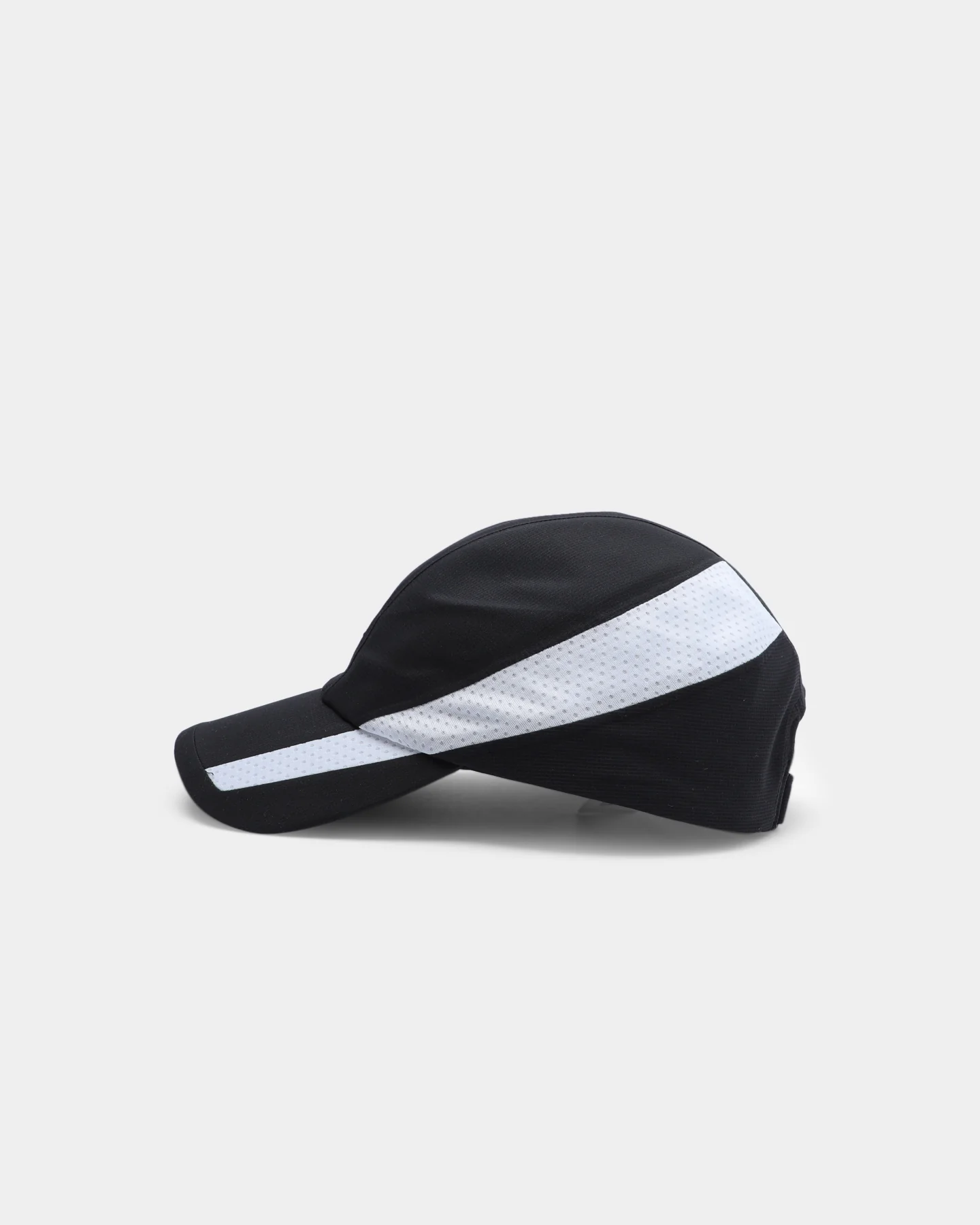 Adidas Run A.R Cap Black/White/Black - Image 5