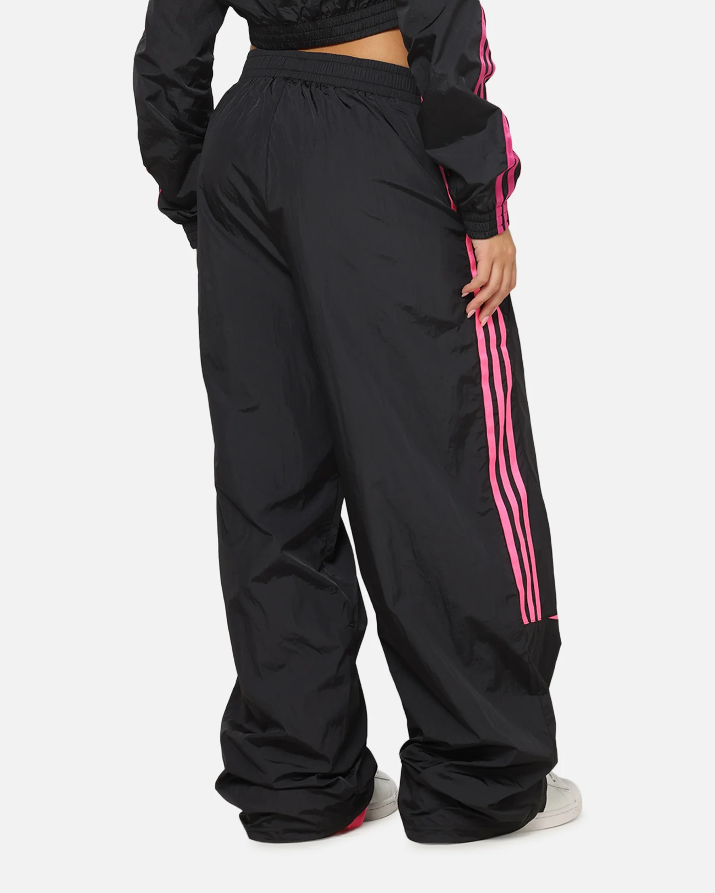 Adidas Women's Teamgeist Track Pants Black/Pink - Image 5