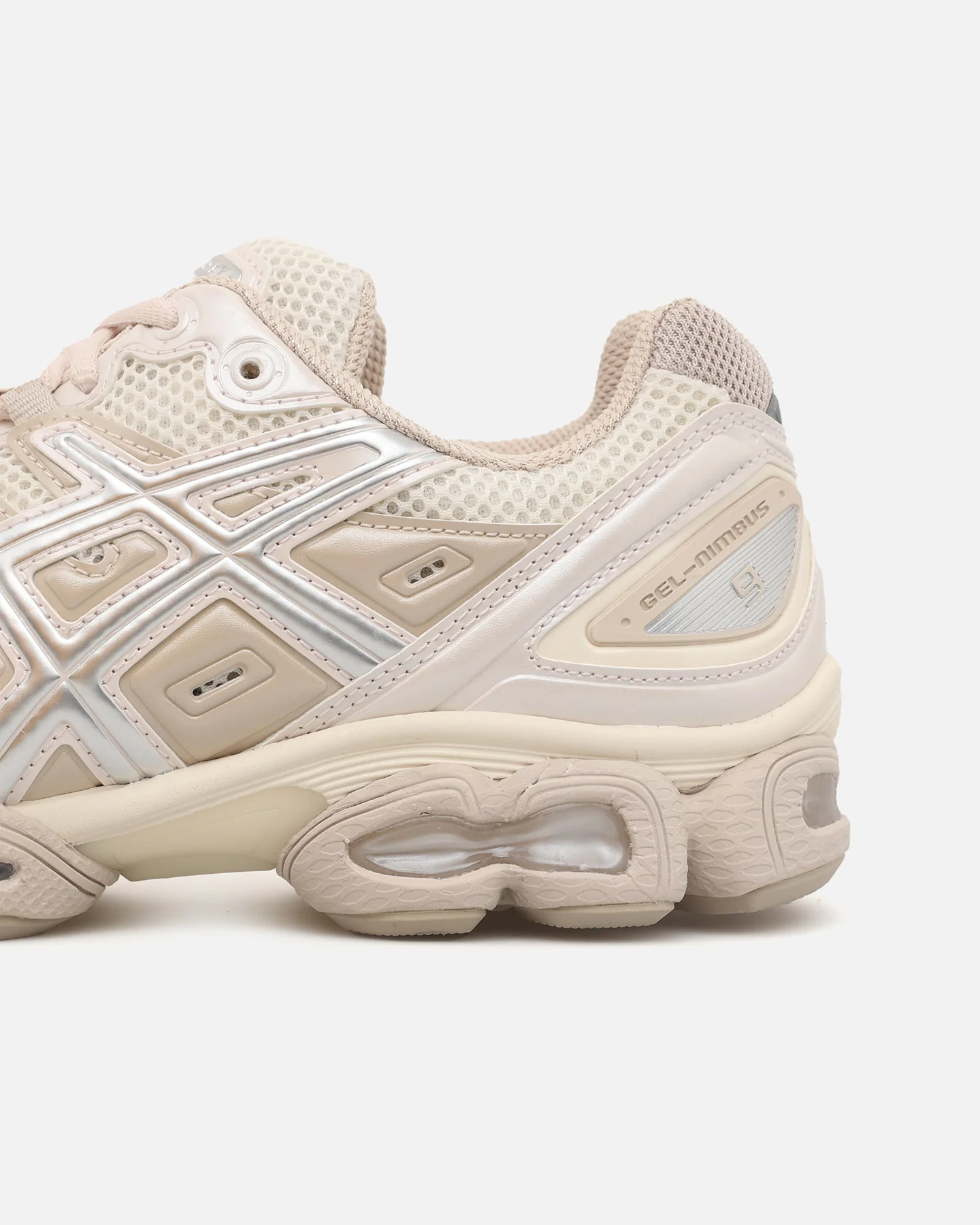 Asics Women's GEL-NIMBUS 9 Cream/Mineral Beige - Image 7