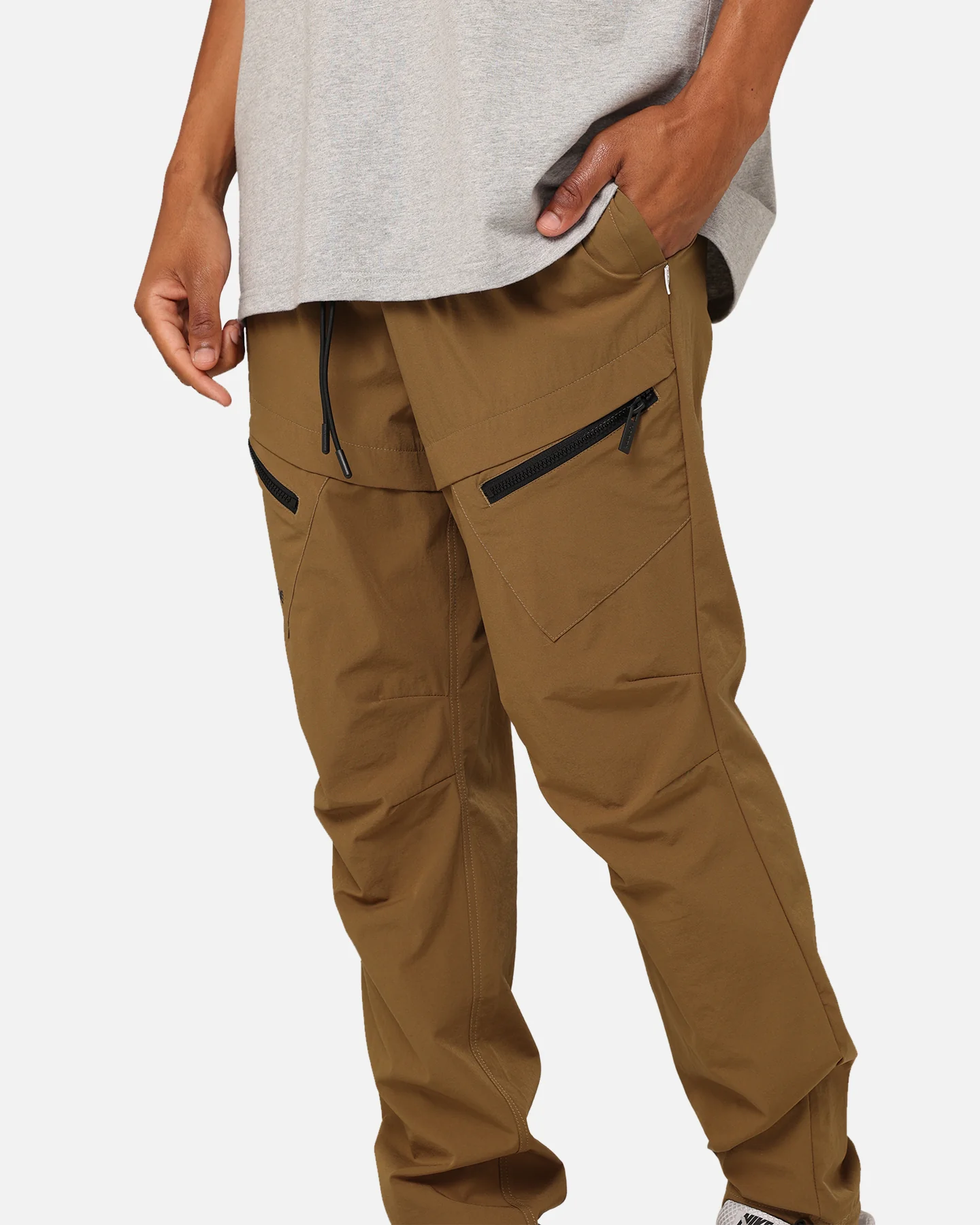 Carre Angular Sport Jogger Olive - Image 5