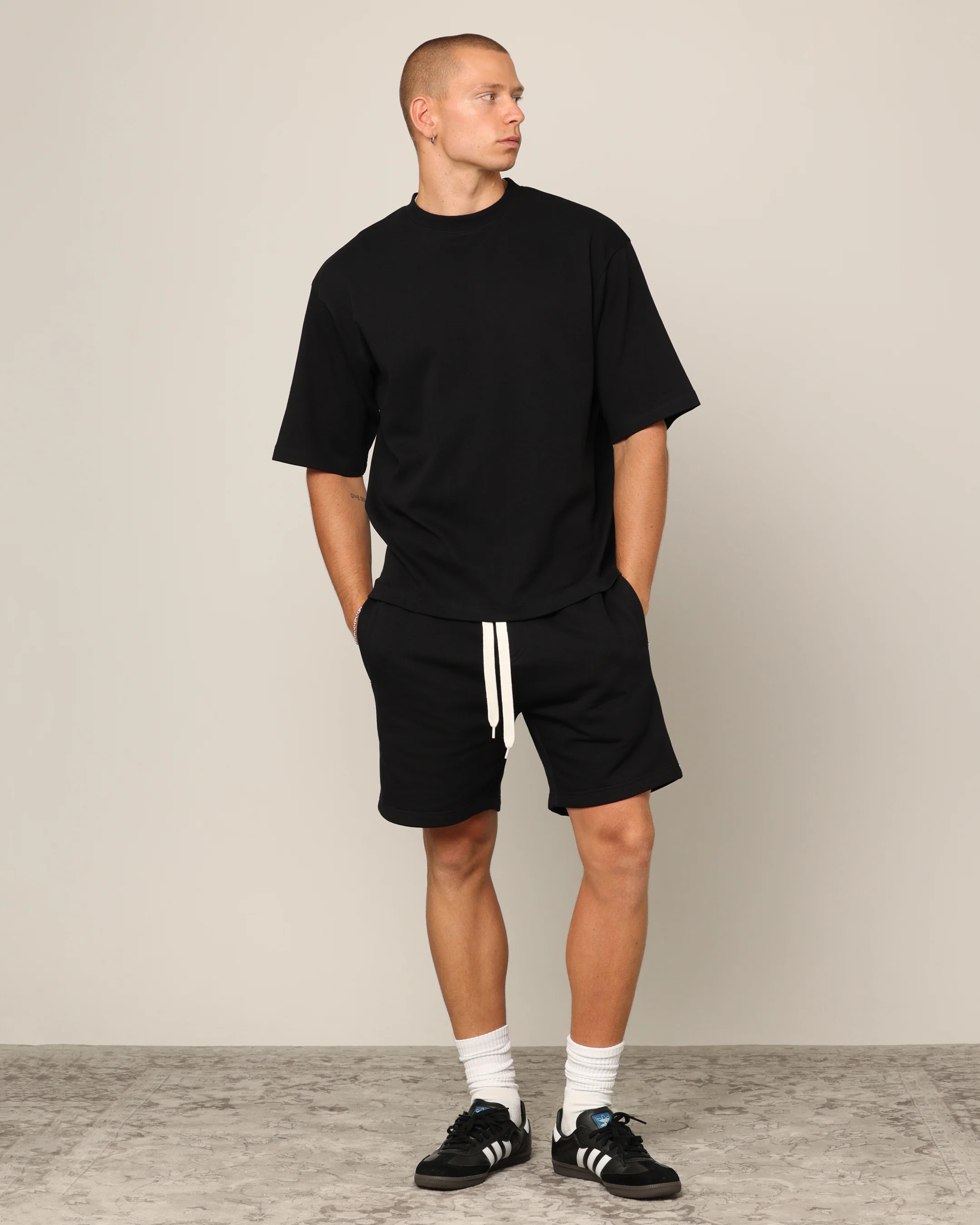 Carré Blanc Boxy T-Shirt Black - Image 2