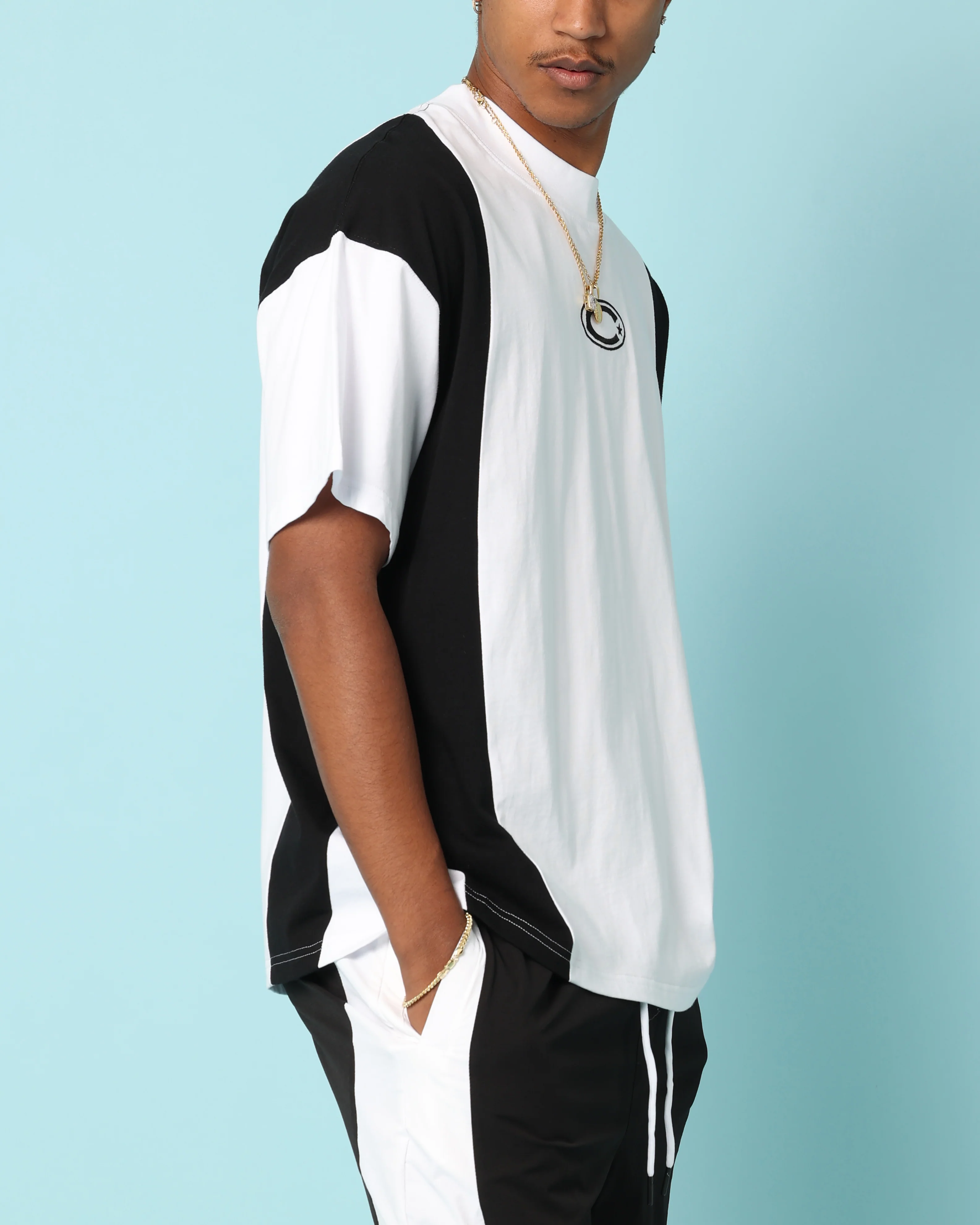 Carré C-Star Oversized T-Shirt White/Black - Image 4