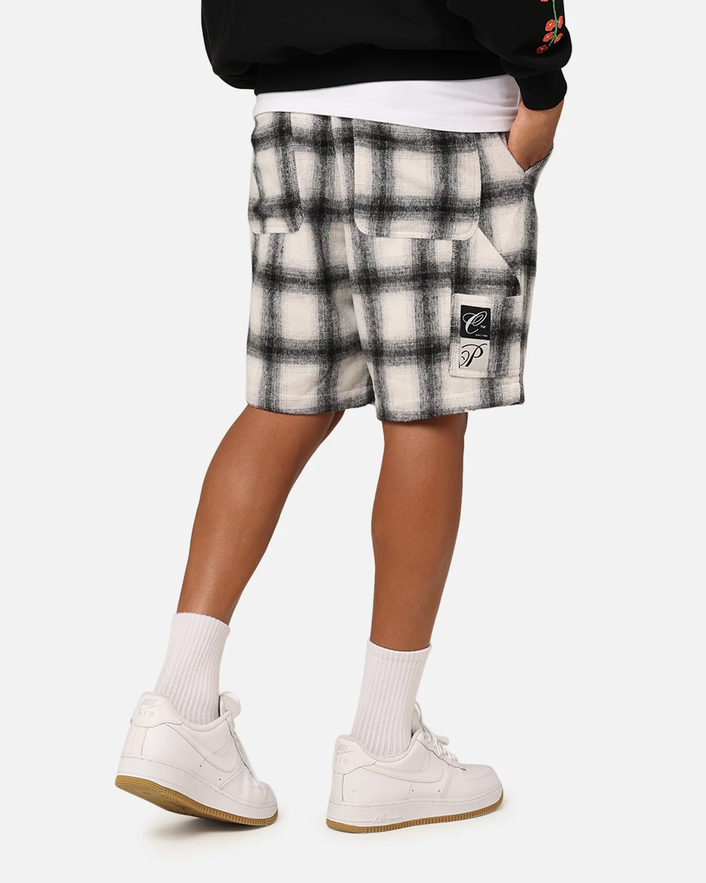 Carre Daily Shorts Grey Plaid - Image 5
