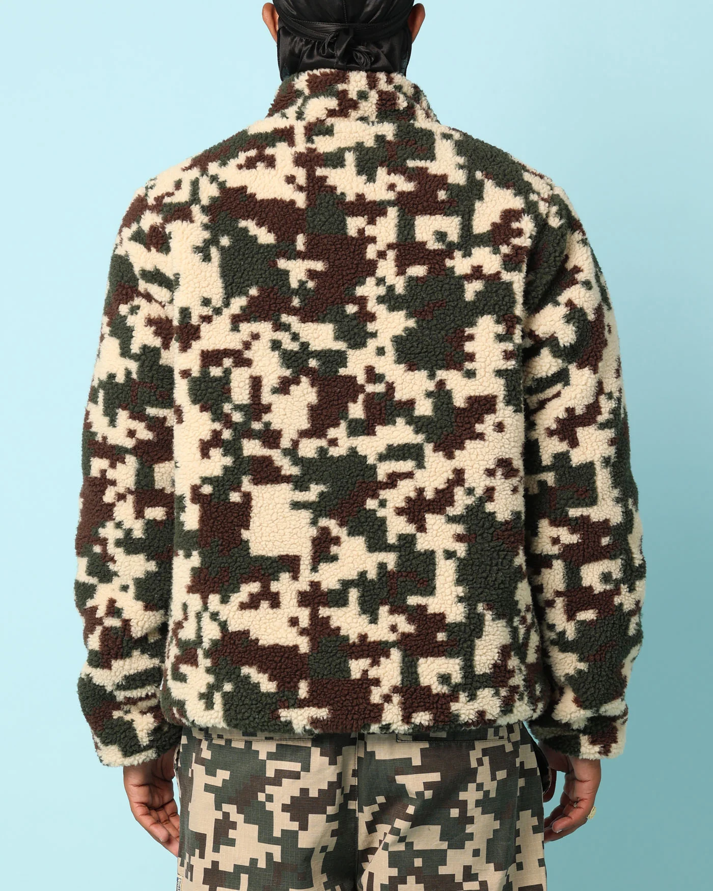 Carré Digi Sherpa Reversible Jacket Black/Camo - Image 6