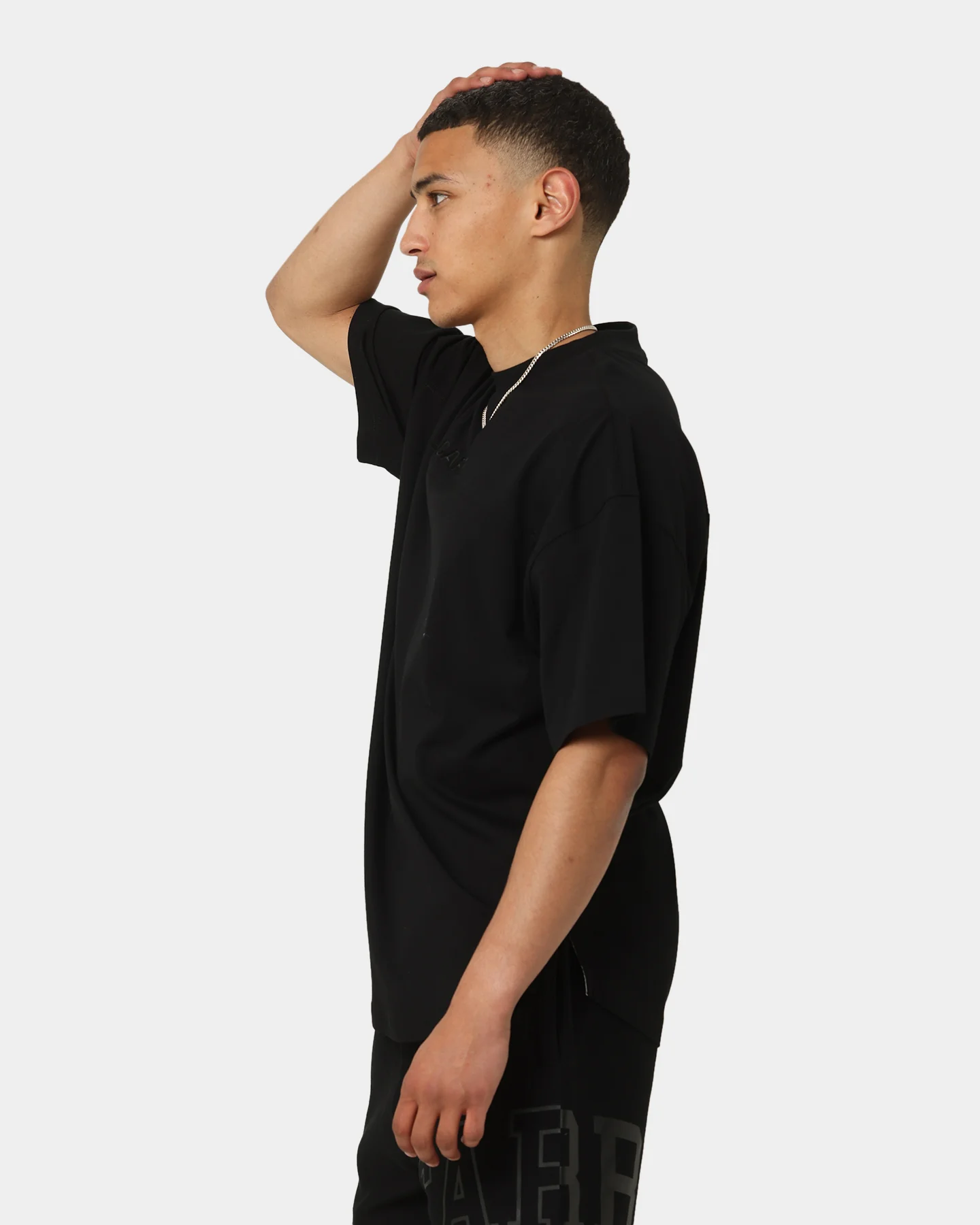Carré Grid Iron Oversized T-Shirt Black - Image 6