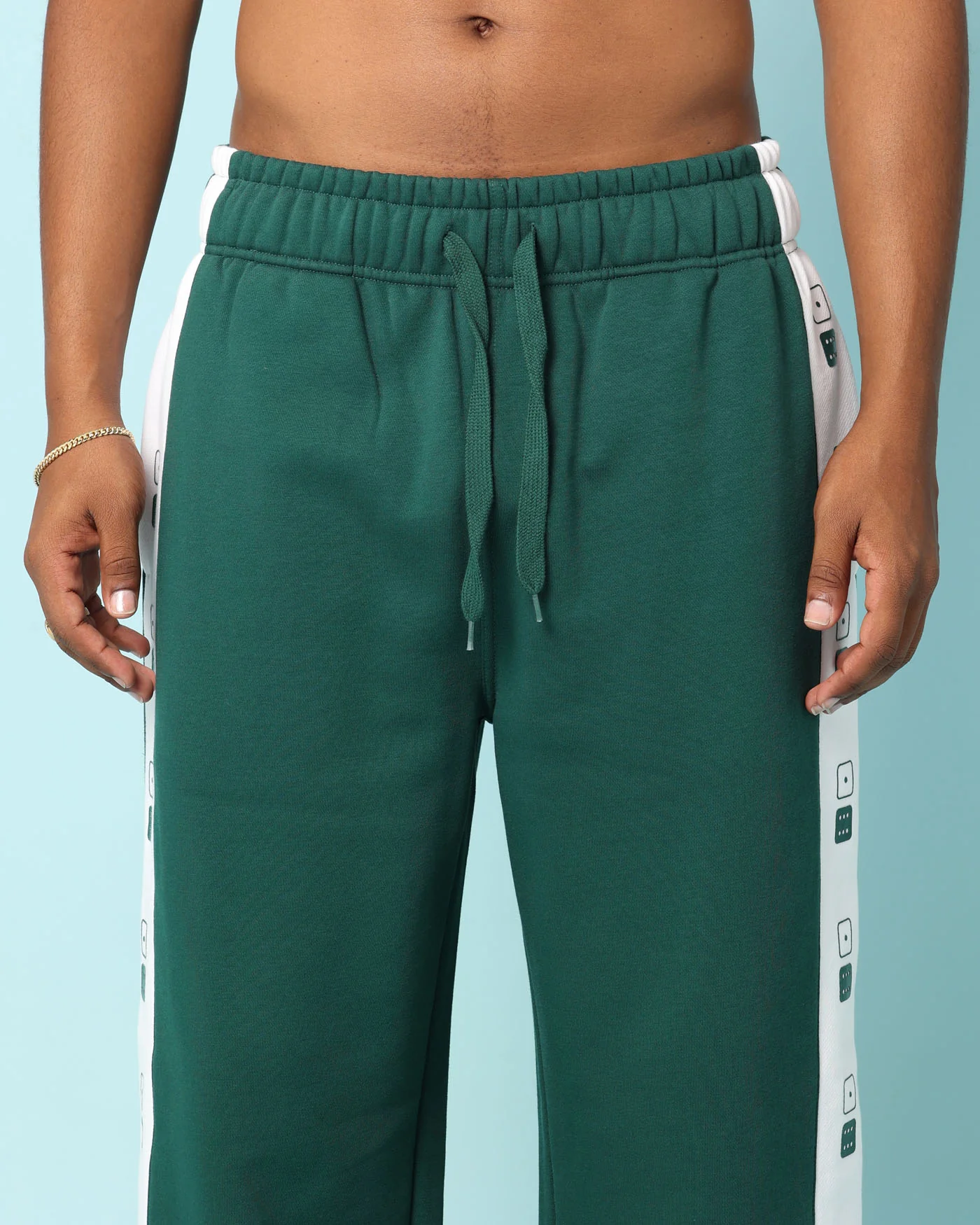 Carré High Roller Sweatpants Forest Green - Image 7
