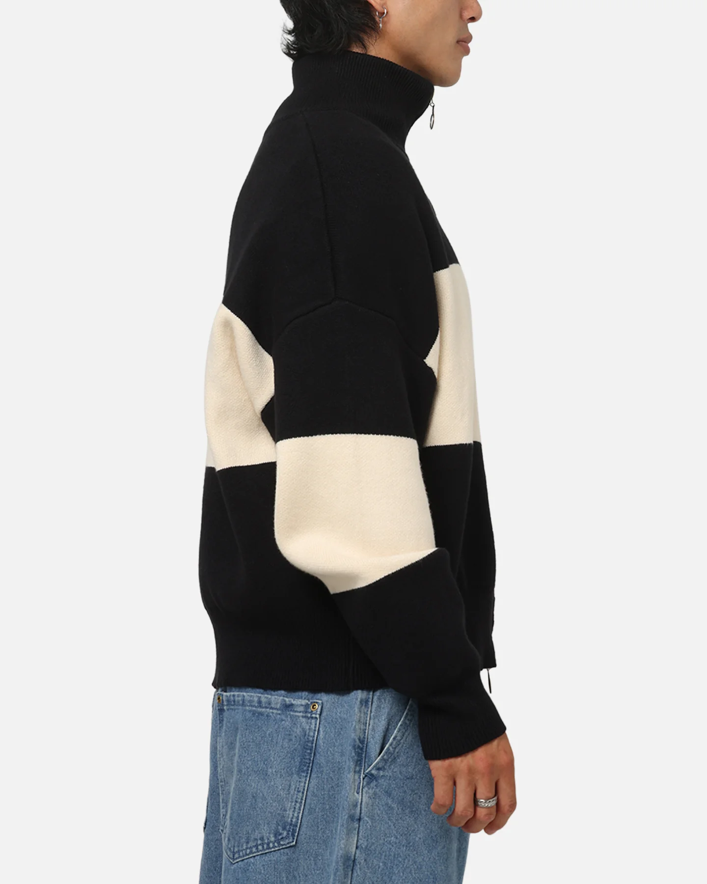 Carre Legacy Knitted Jumper Black/Off White - Image 4