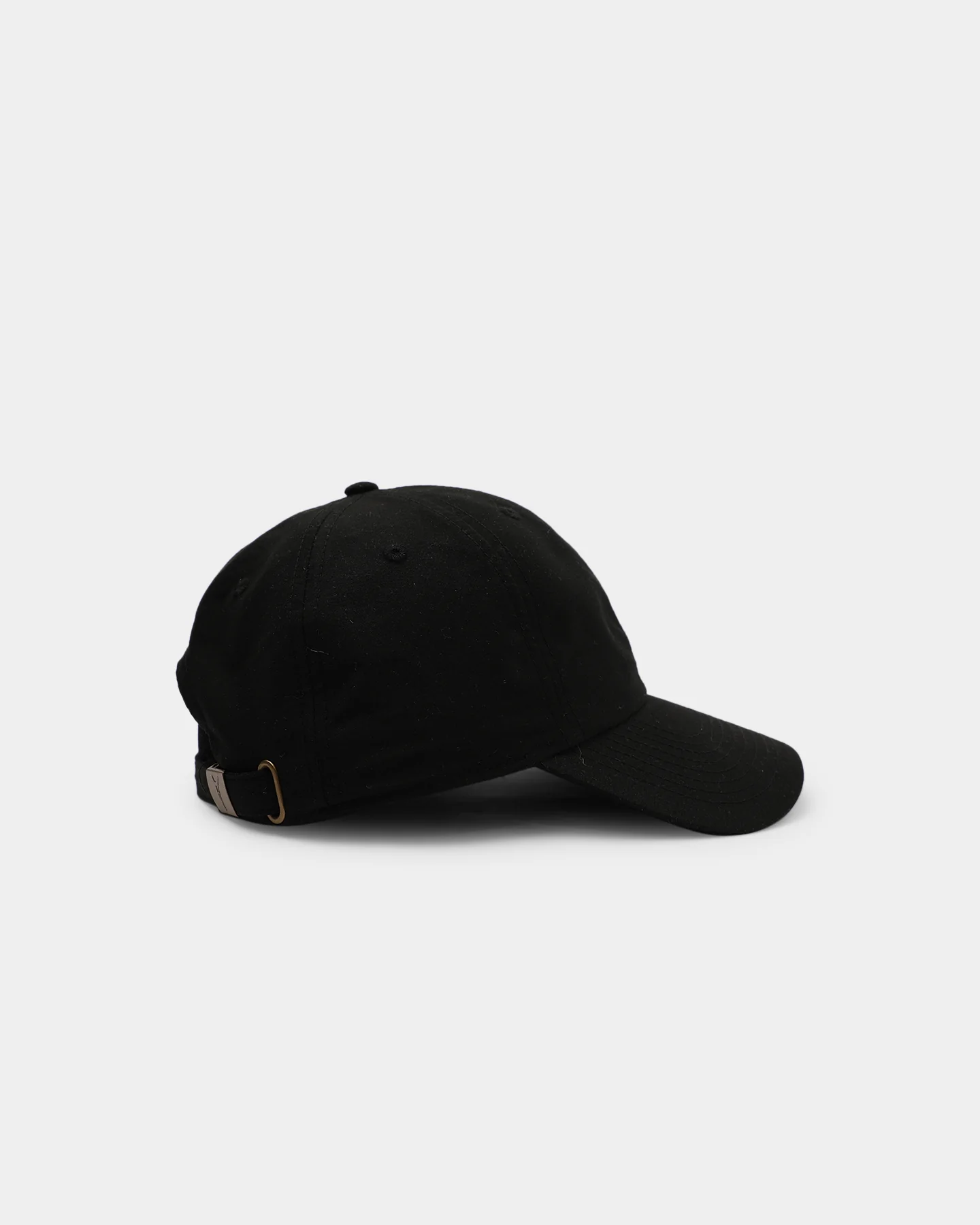 Carré Men's Scripted Metal Badge Classique Strapback Black/Gold - Image 4