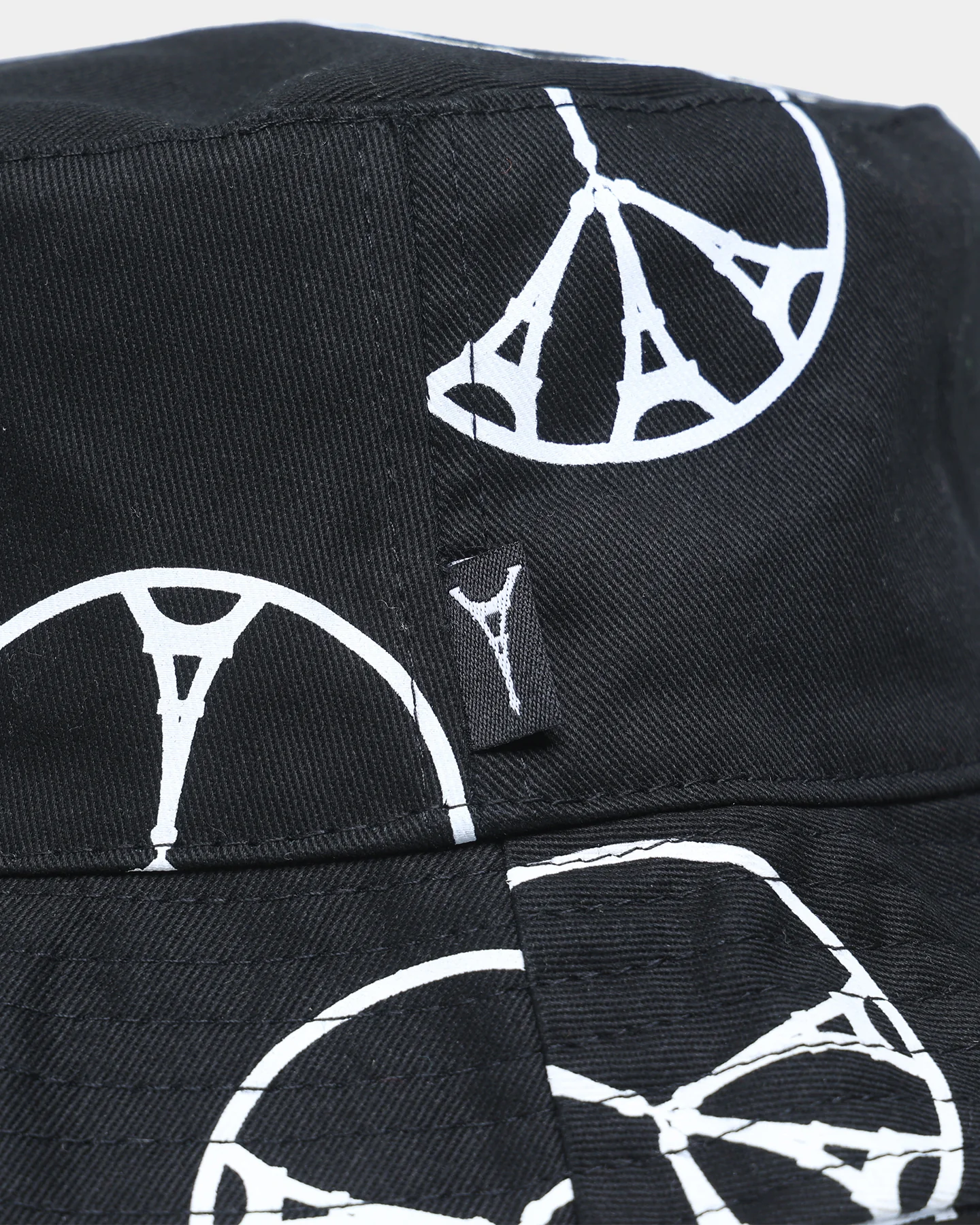 Carre Peace All Over Bucket Hat Black/White - Image 10