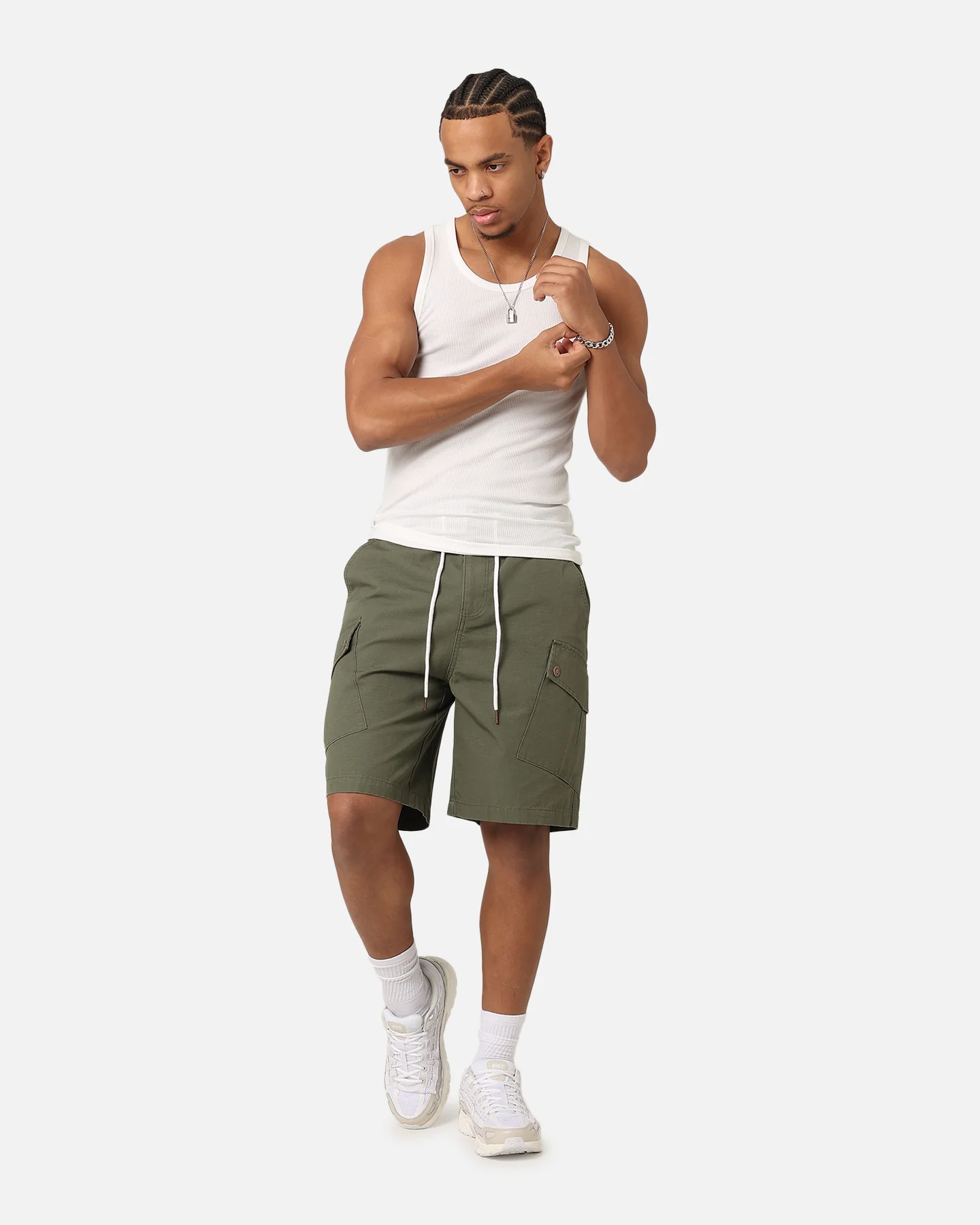 Carre Quality Cargo Shorts Green - Image 2