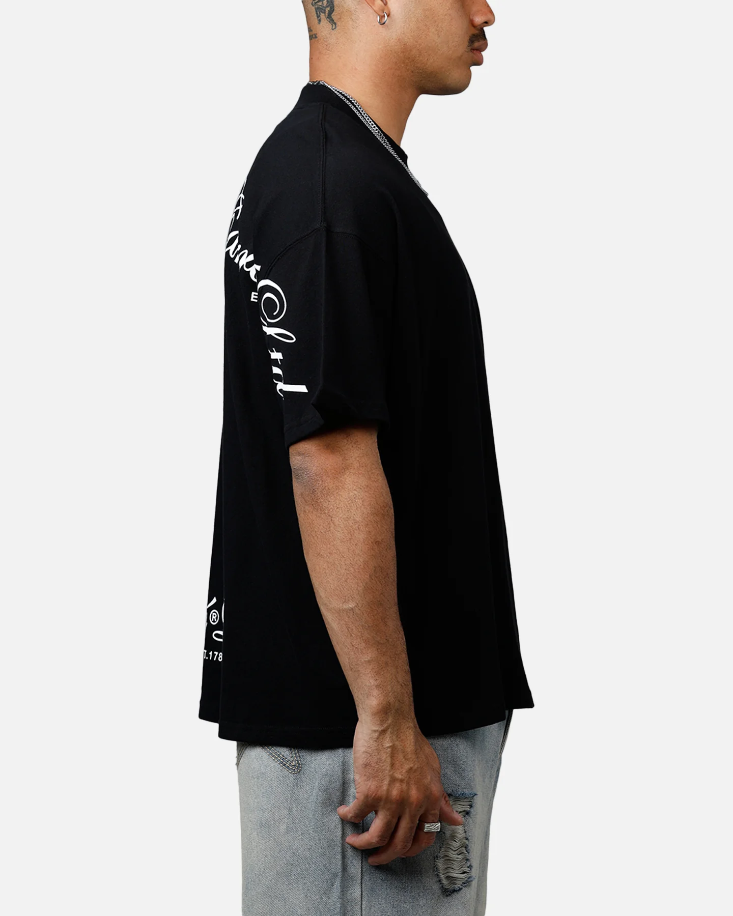 Carre Side Script Oversized T-Shirt Black/White - Image 4