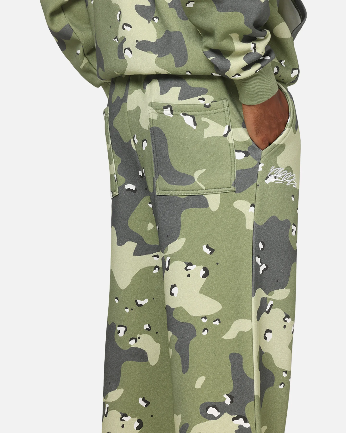 Carre Sideline Trackpants Green Camo - Image 3
