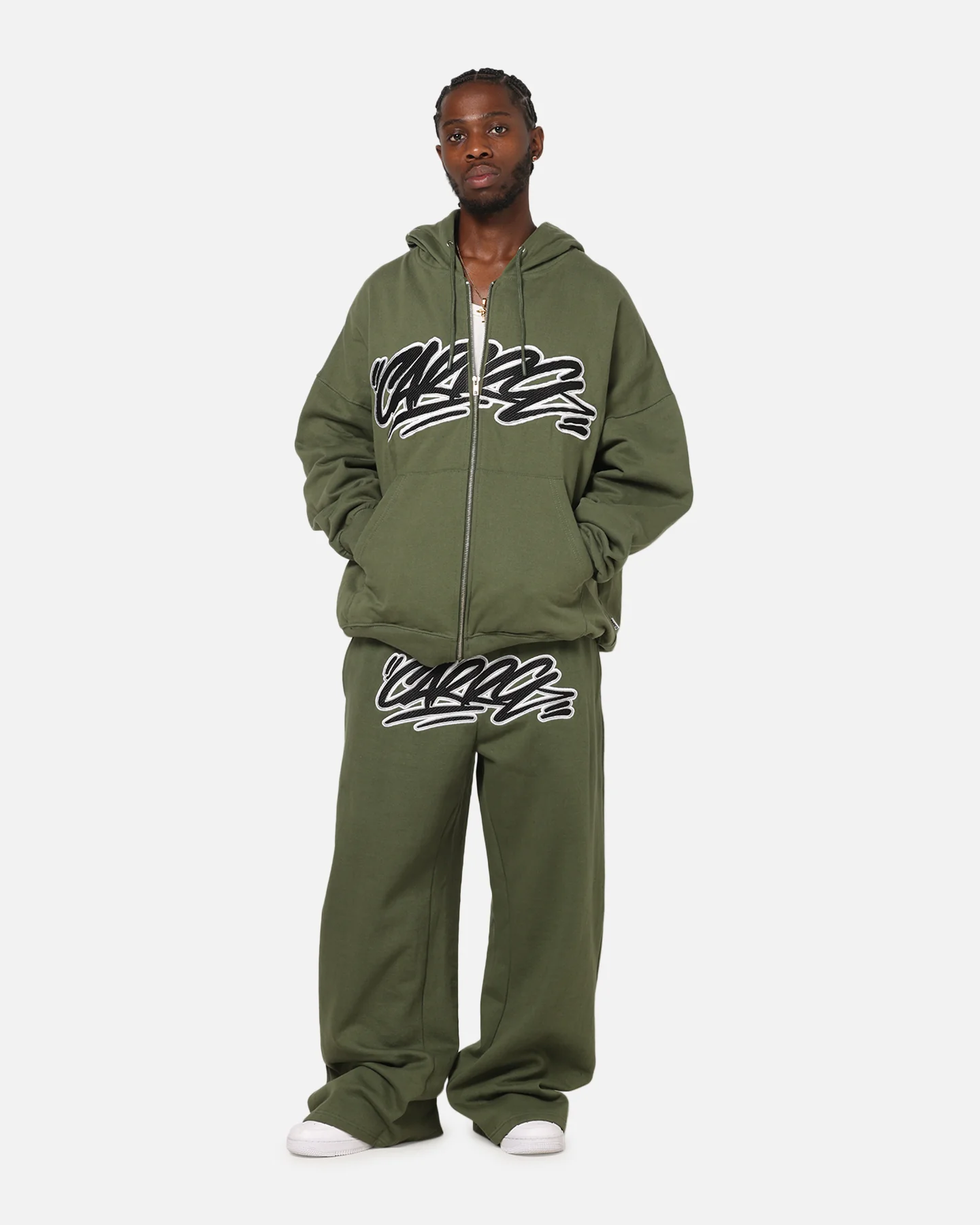 Carre Terrace Trackpants Olive - Image 2