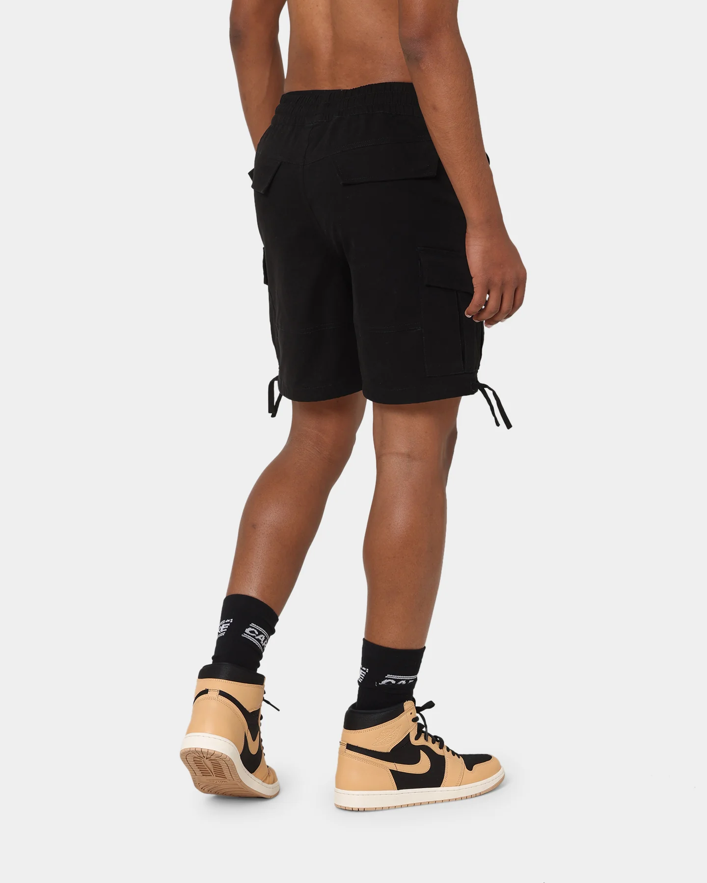 Carré Utility Cargo Shorts Black - Image 5