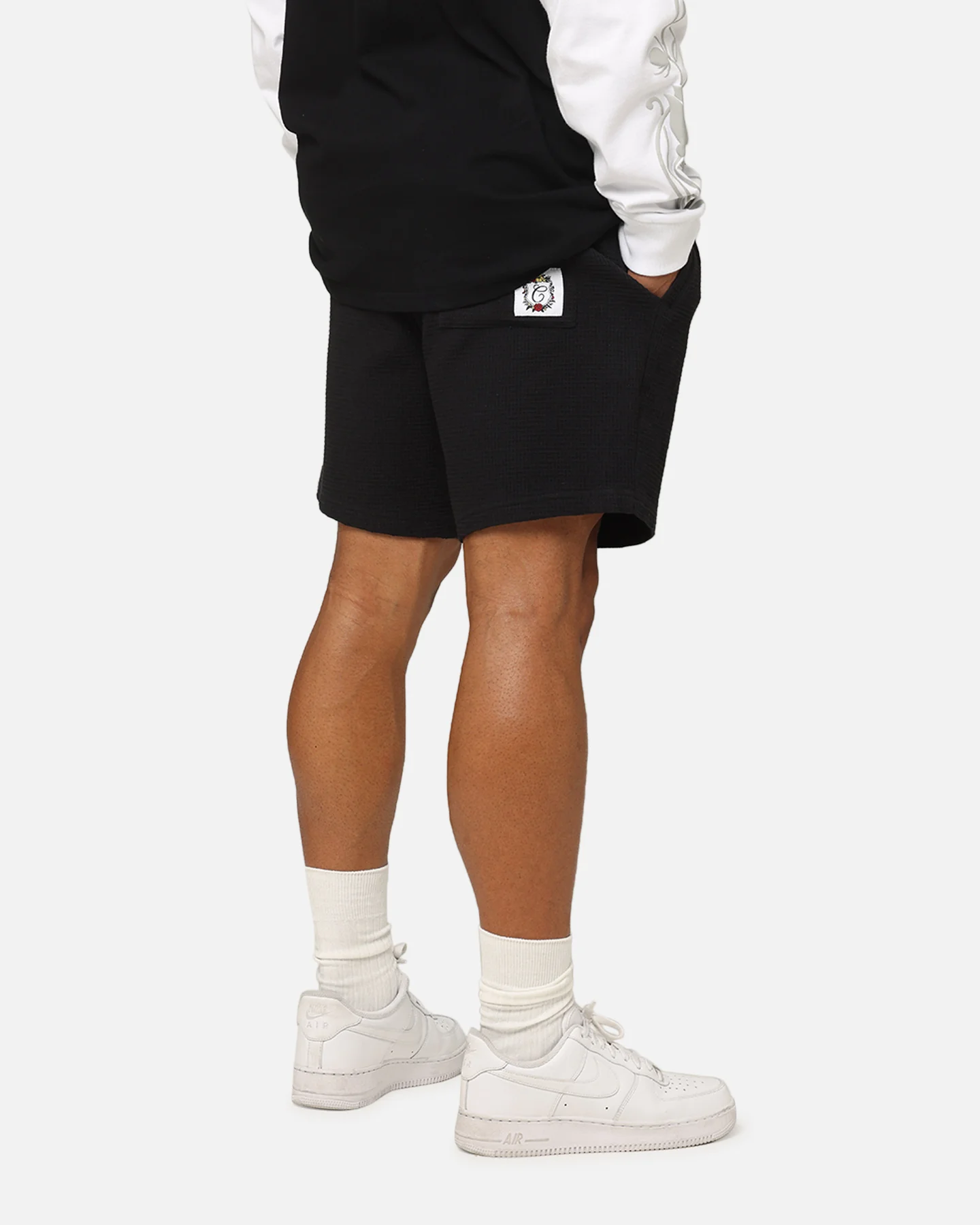 Carre Waffle Shorts Black - Image 5