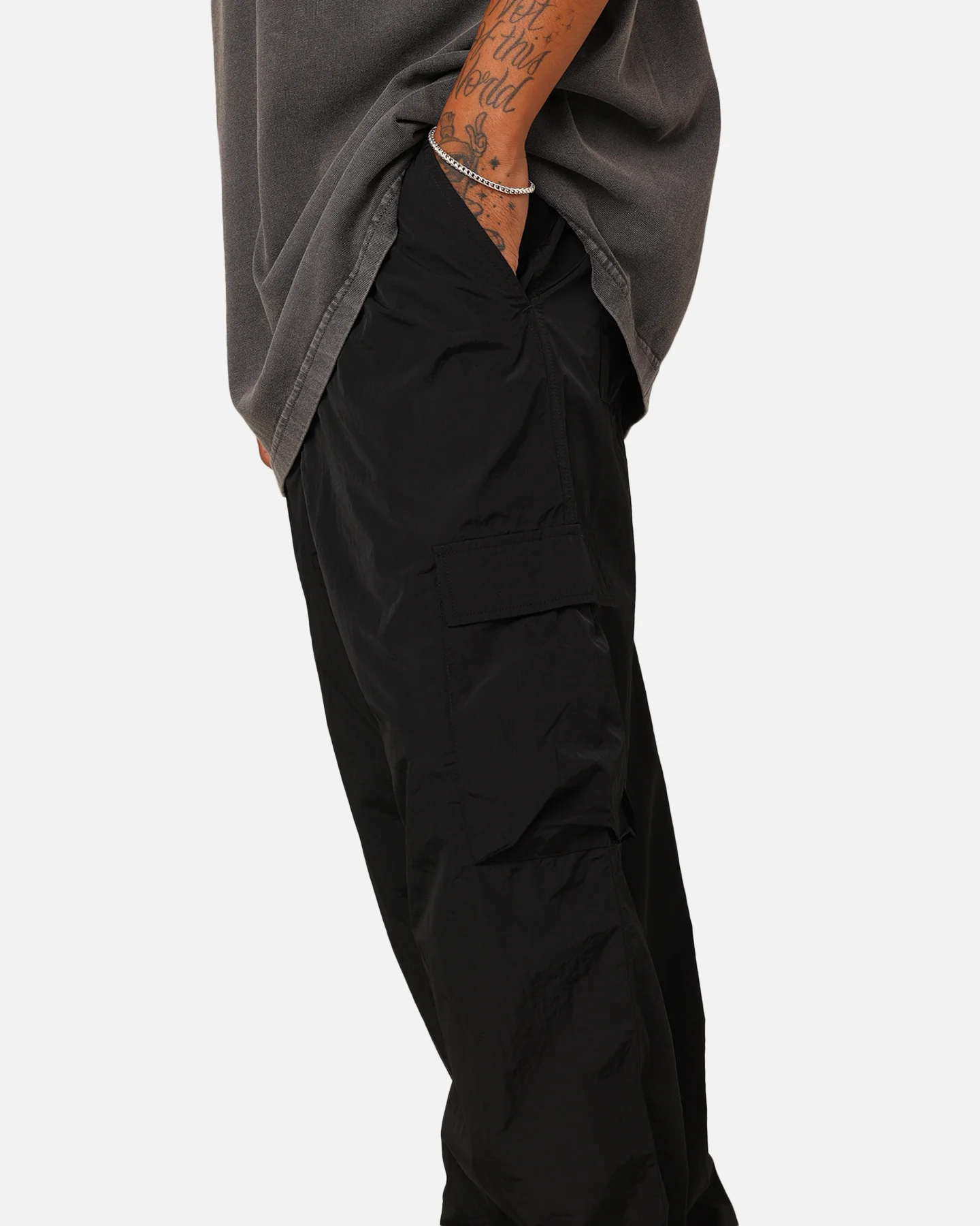 Champion Rochester Cargo Pants Black - Image 4