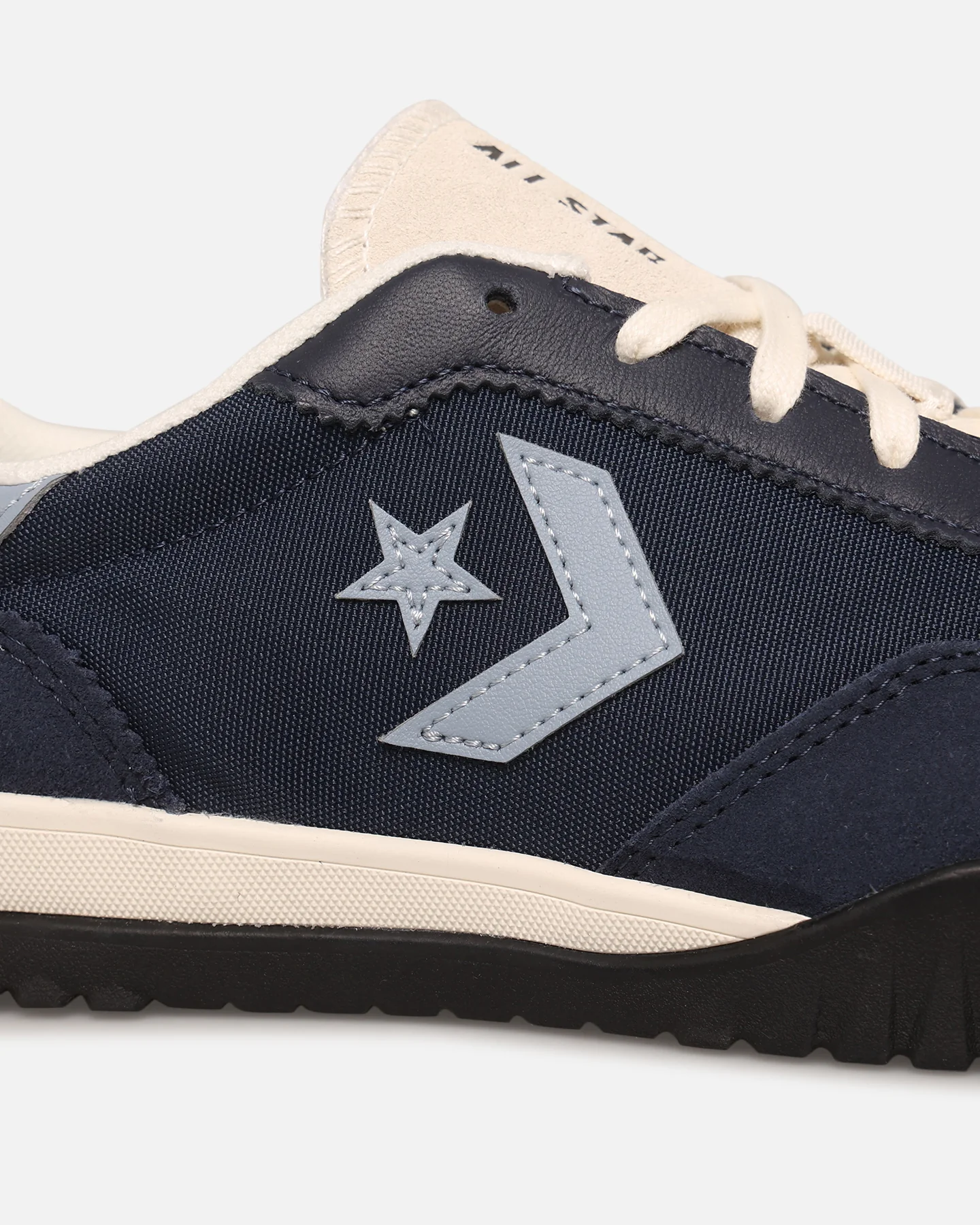 Converse Women's Run Star Trainer Obsidian - Image 7