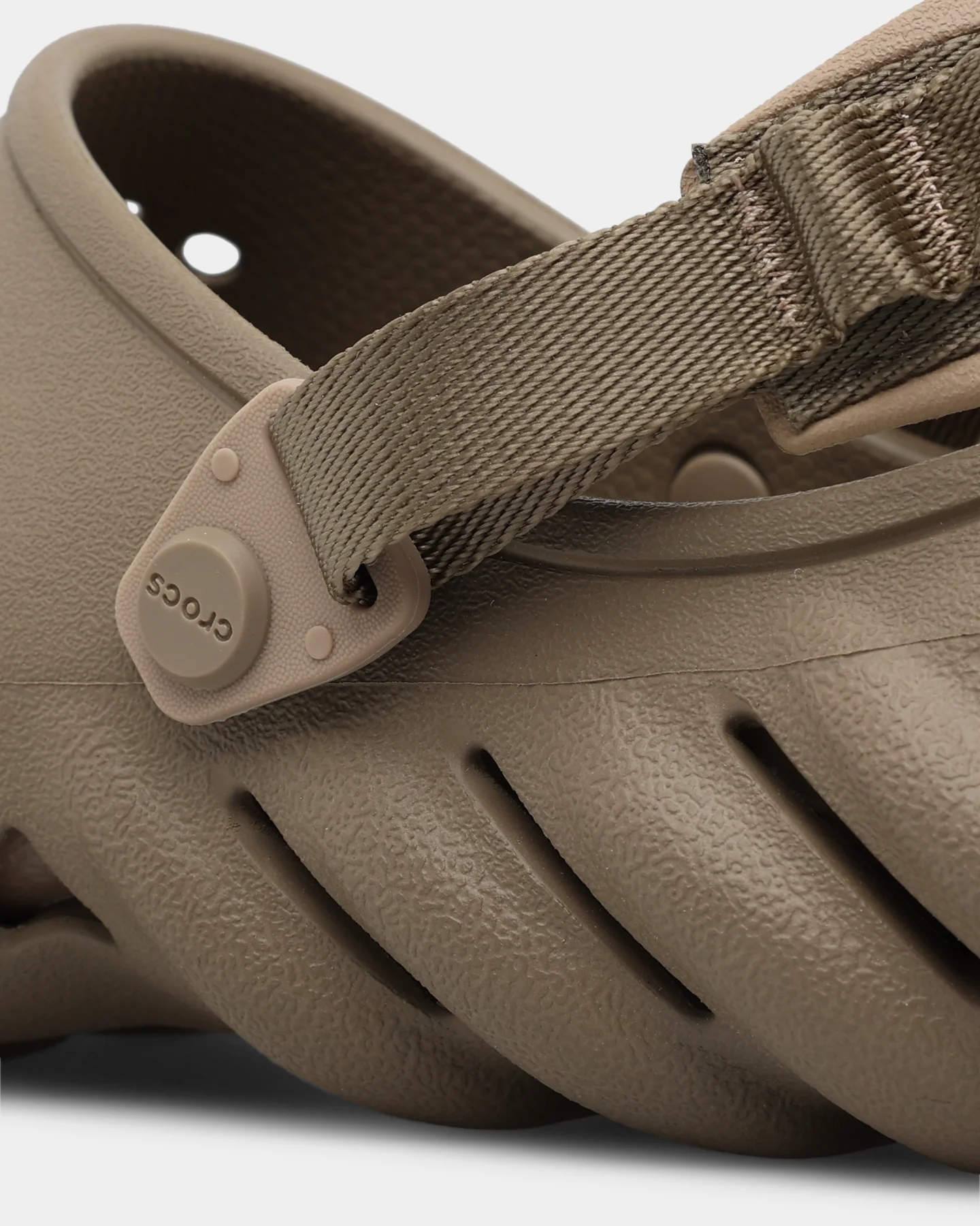 Crocs Echo Clog Khaki - Image 7