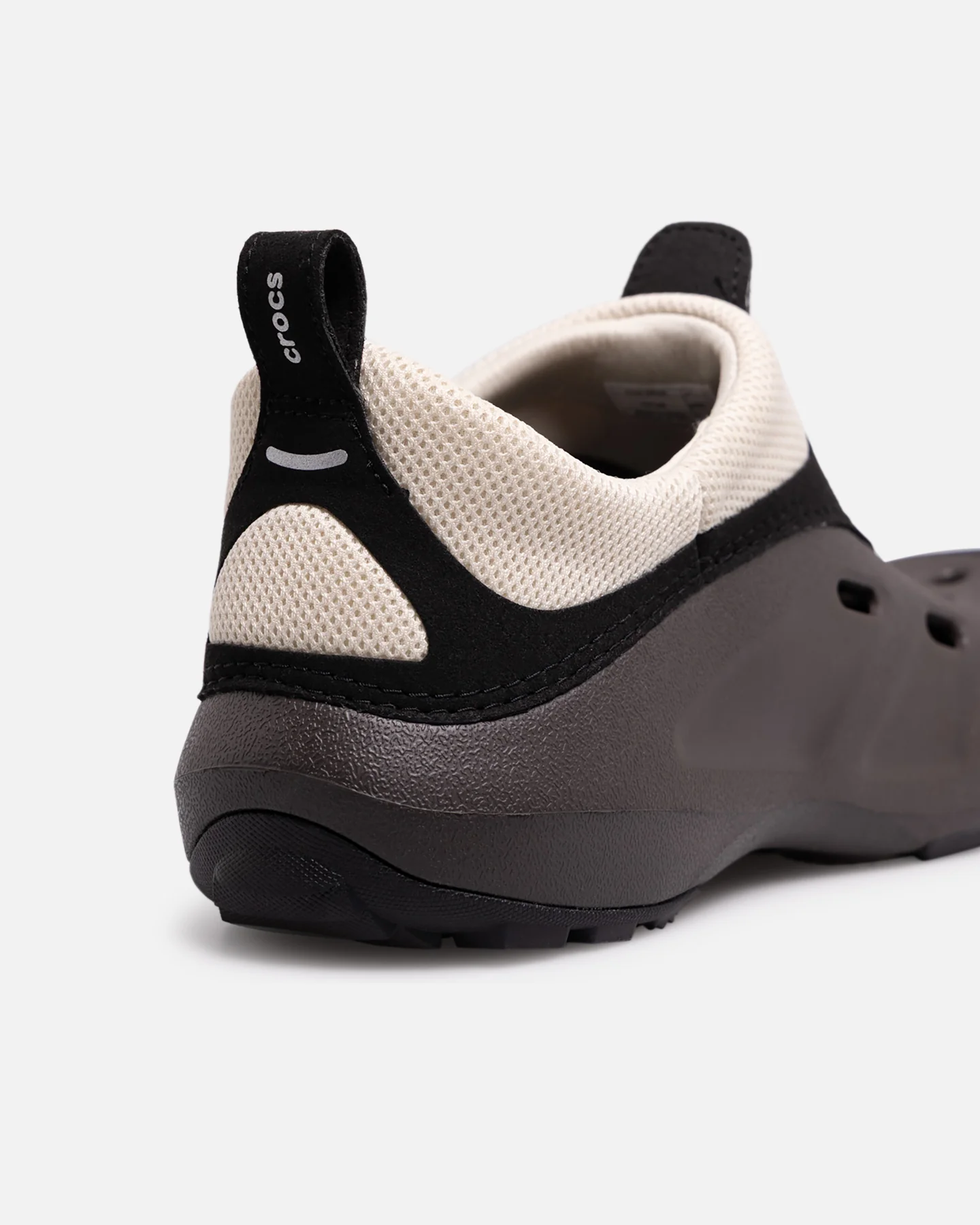 Crocs Quick Trail Low Espresso - Image 7