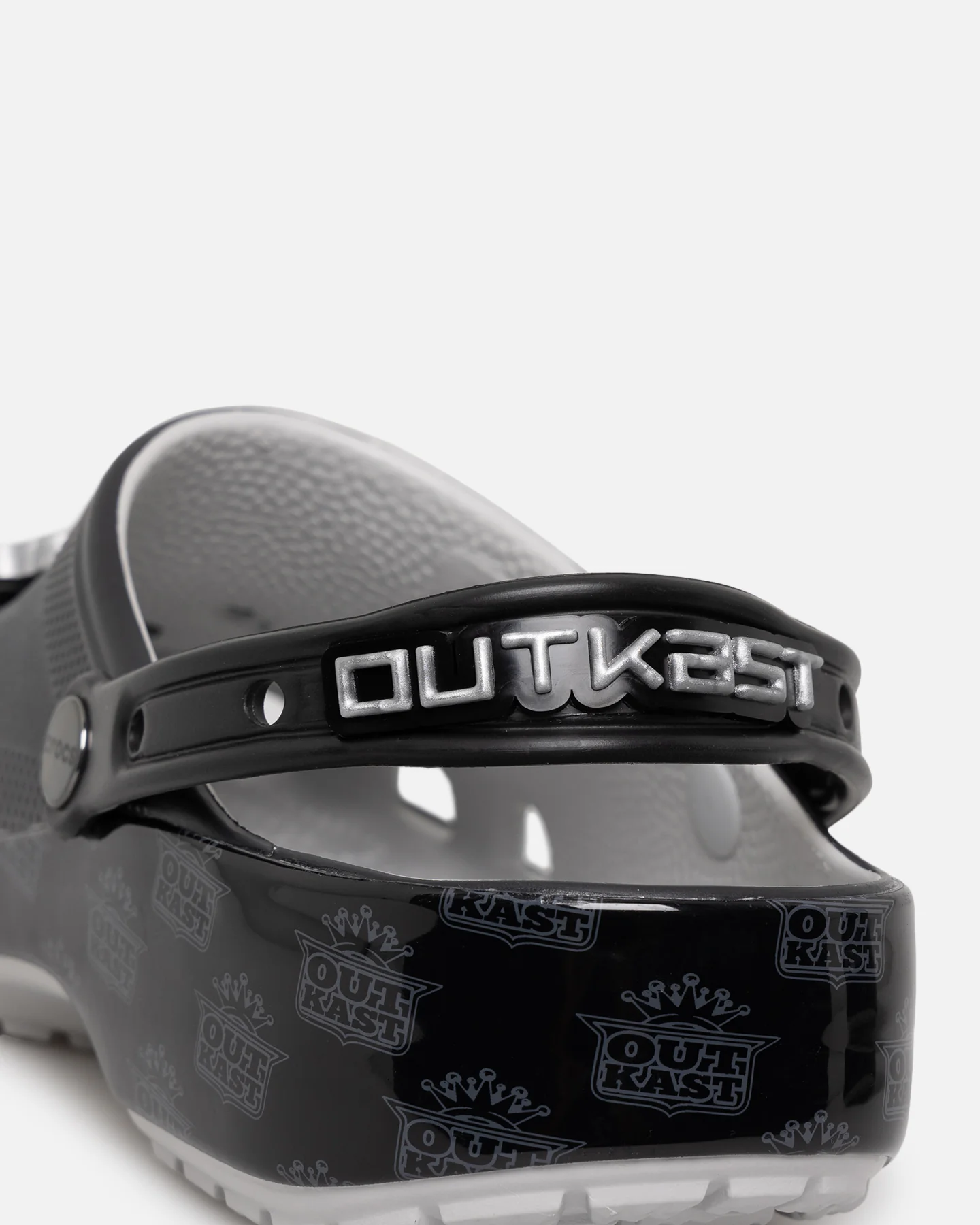 Crocs X Outkast Classic Clog Black - Image 10
