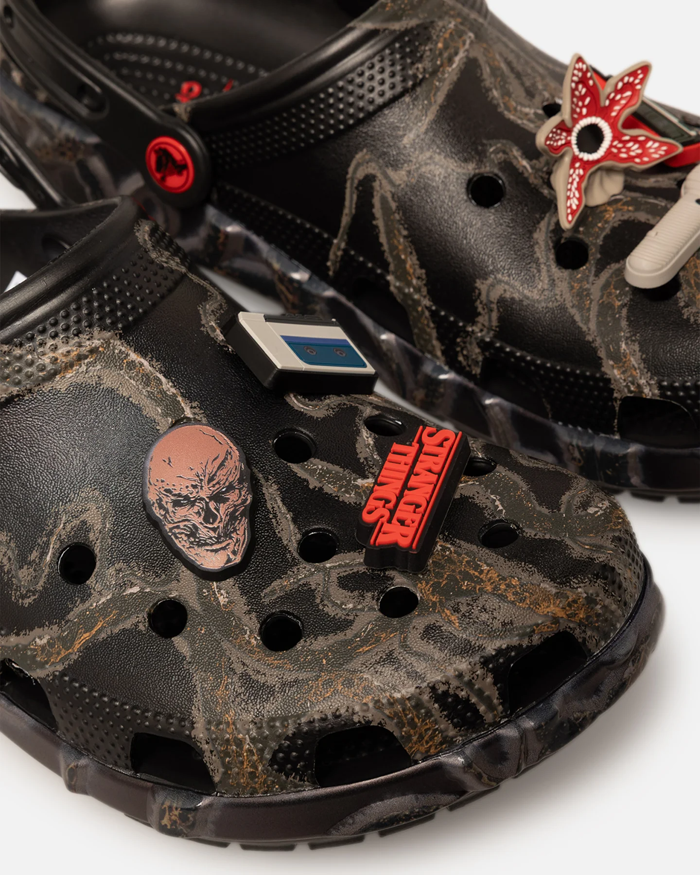Crocs X Stranger Things Classic Clog Multi - Image 6