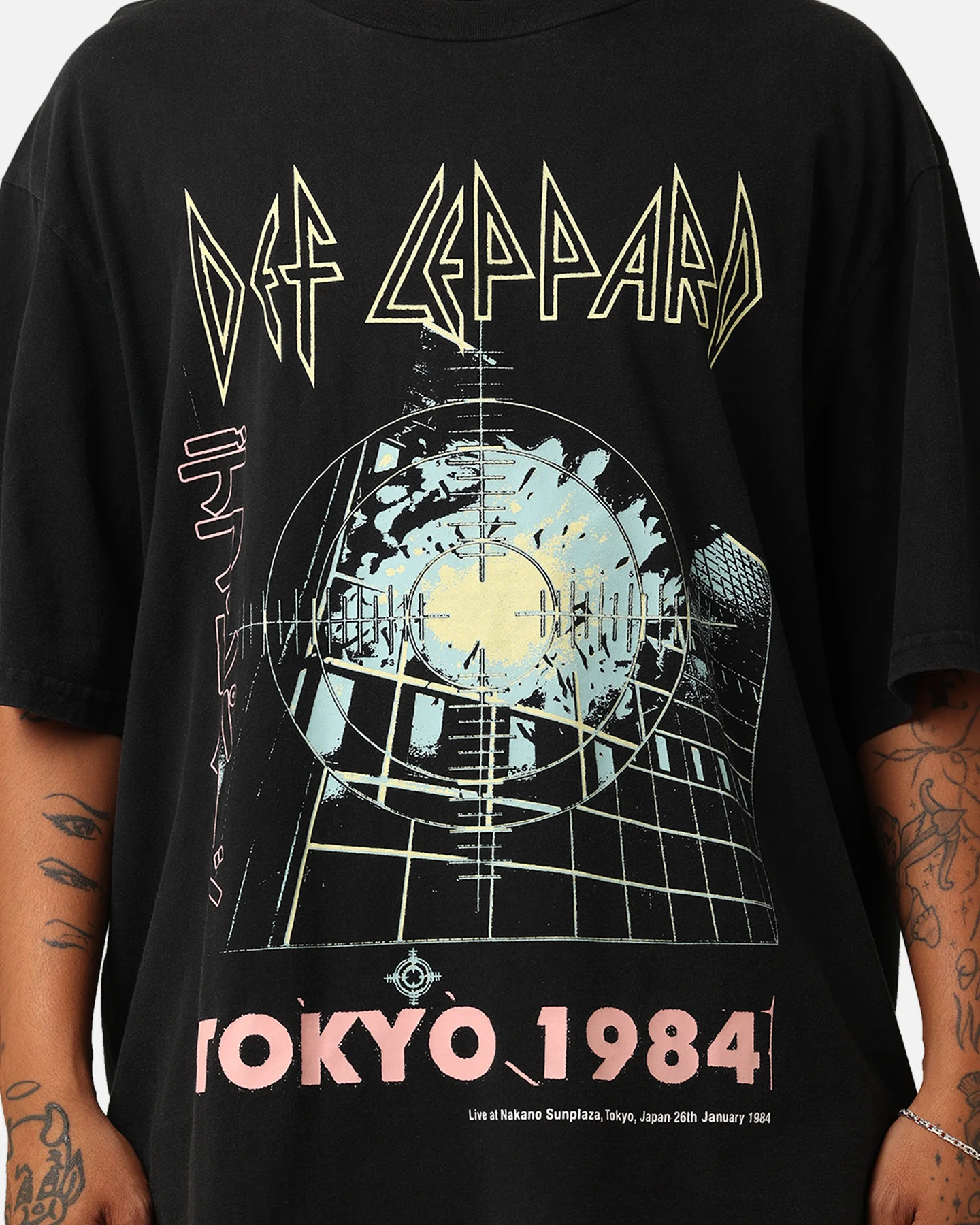 Def Leppard Tokyo 1984 Tour T-Shirt Washed Black - Image 4