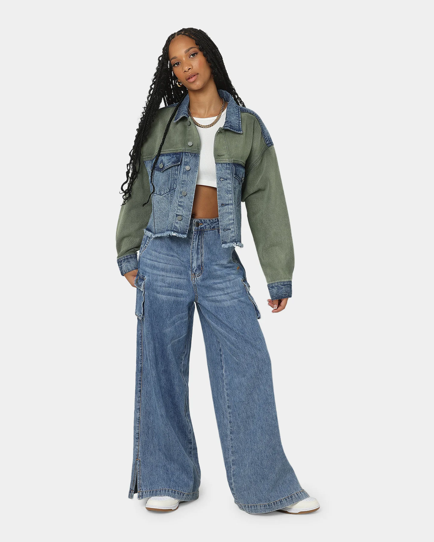 EN ES Women's Thrashed Wide Leg Jeans Mid Blue - Image 2