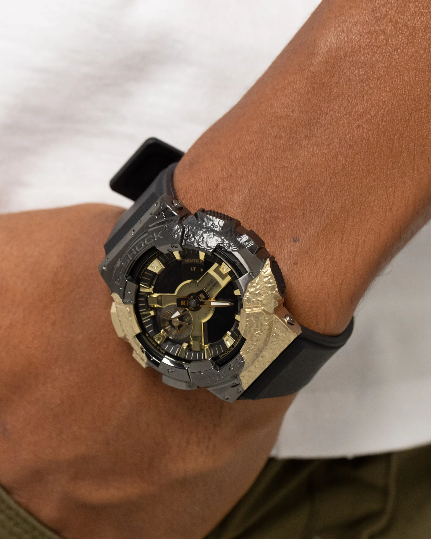 G Shock GM114GEM-1A9 Adventure's Gem Black/Gold - Image 4