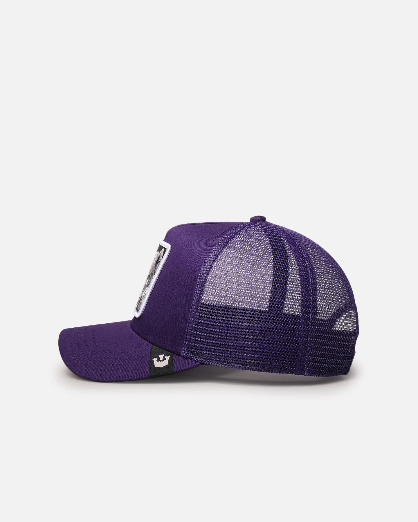 Goorin Bros Legendary Wolf Trucker Snapback Navy - Image 4