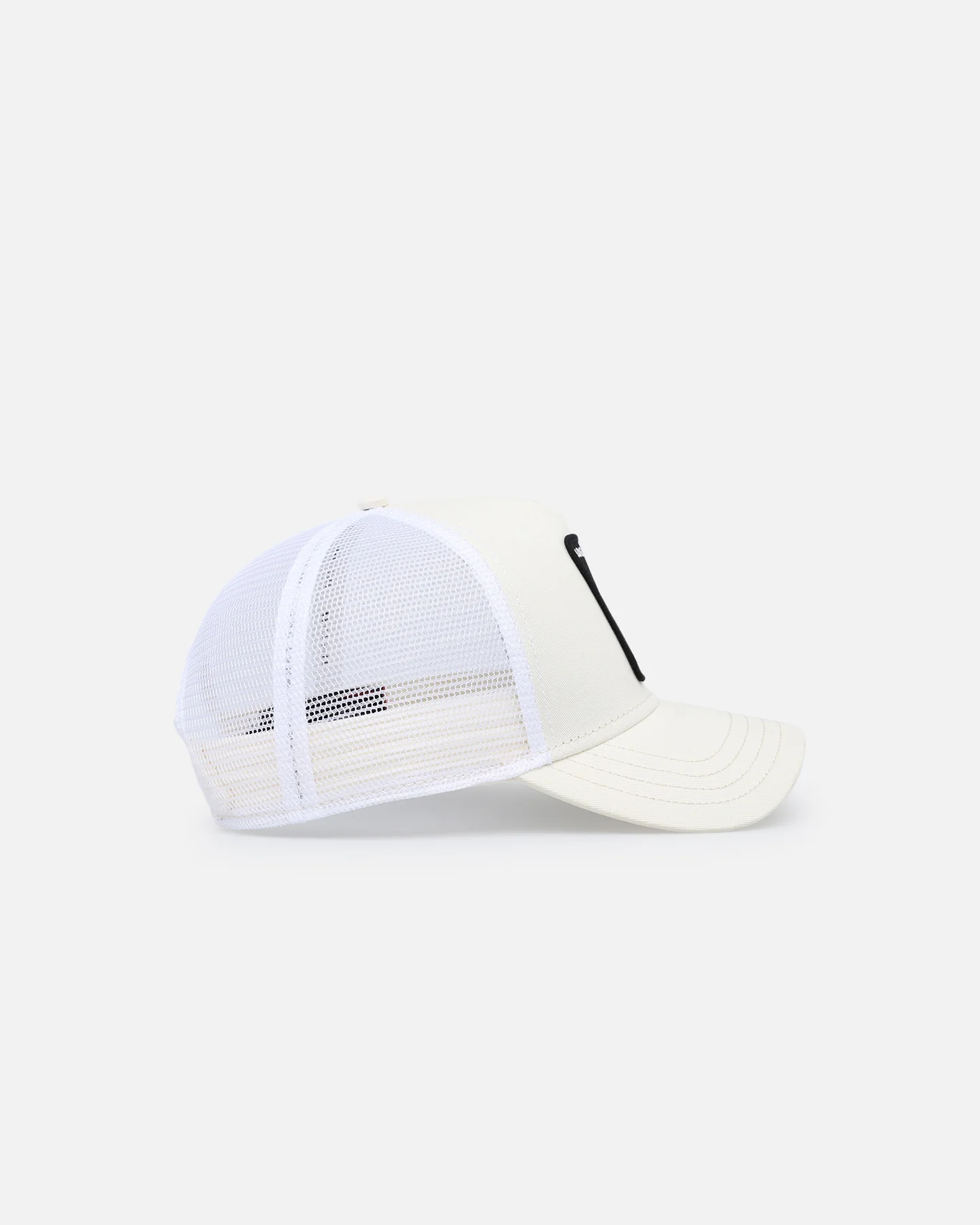 Goorin Bros The Lone Wolf Trucker Snapback White - Image 3