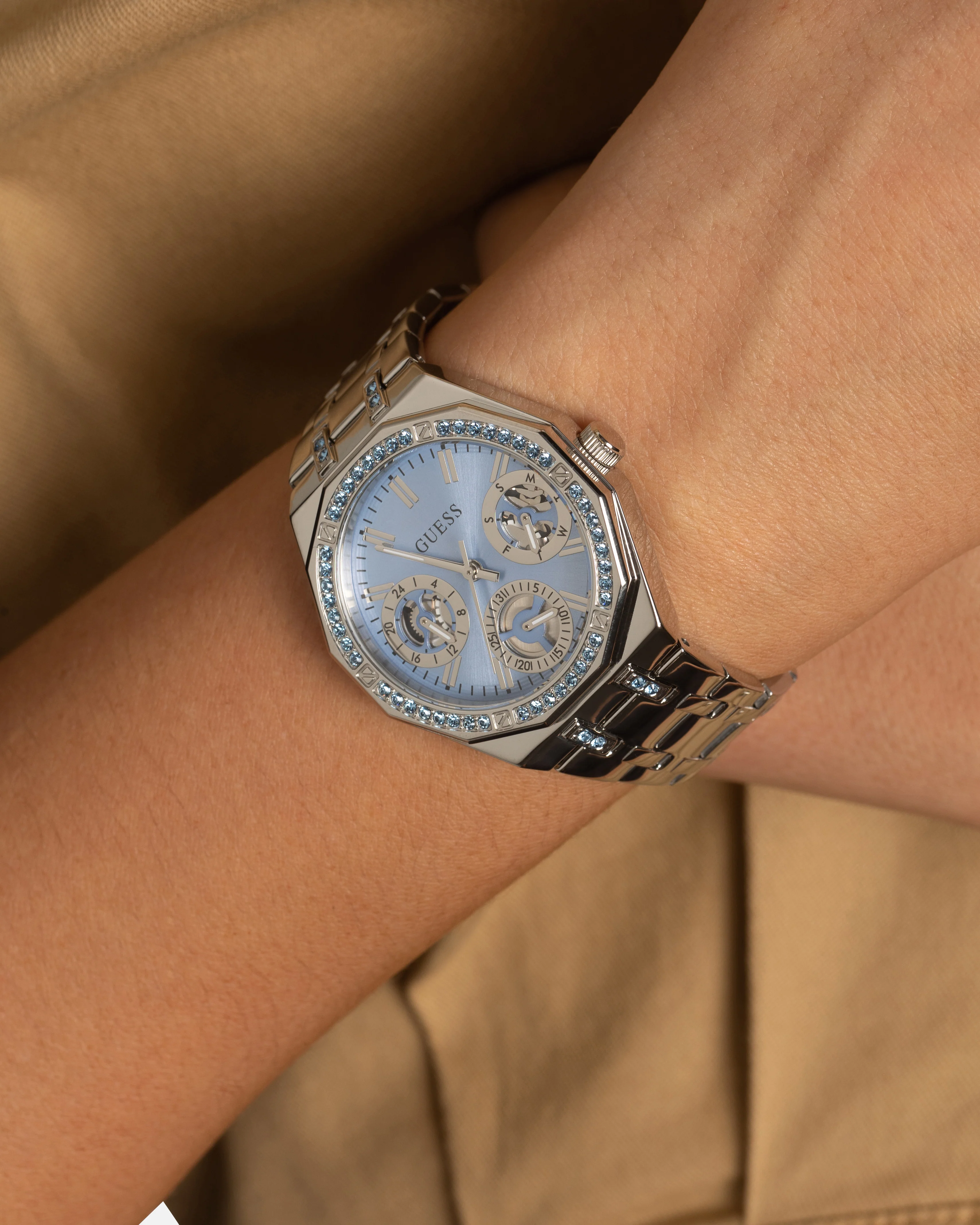Guess Mainline Quinn Watch Silver - Image 2