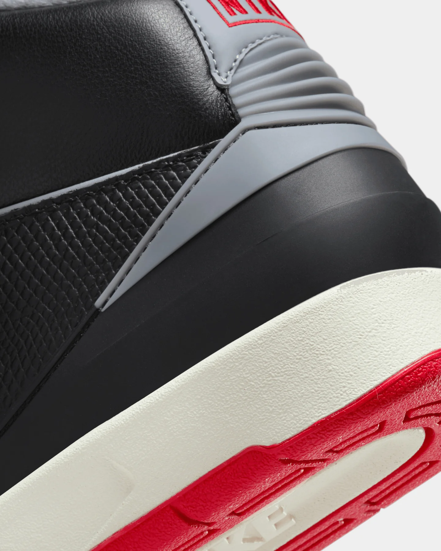 Jordan Air Jordan 2 Retro "Black Cement" Black/Cement Grey - Image 8