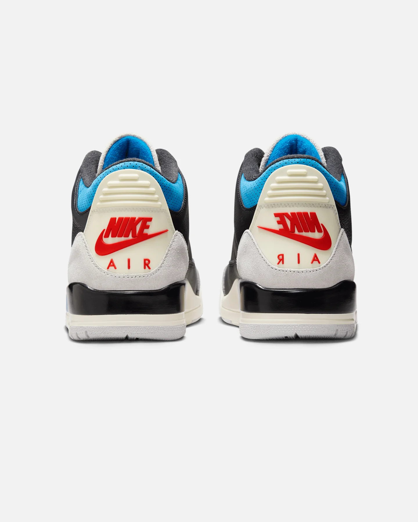 Jordan Air Jordan 3 Retro "Rare Air" Black/Chile Red-Neutral Grey - Image 3