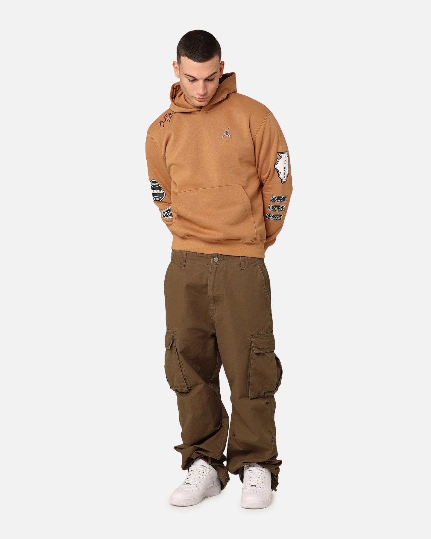Jordan Essentials Fleece Pullover Hoodie Dark Brown/White - Image 2