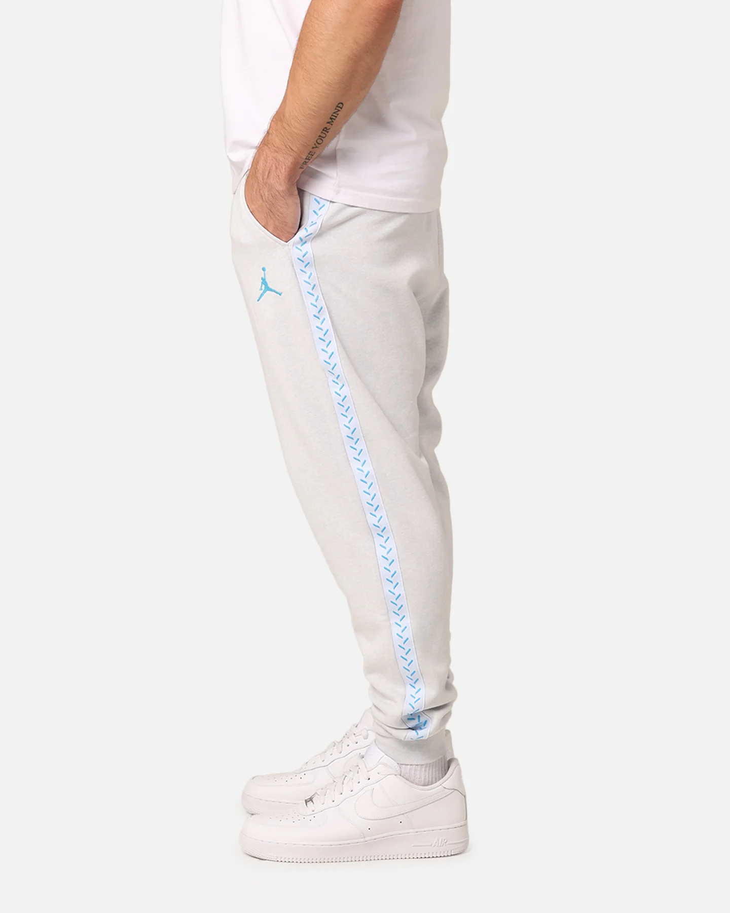 Jordan Flight MVP Harbour Fleece Pants Pure Platinum - Image 5