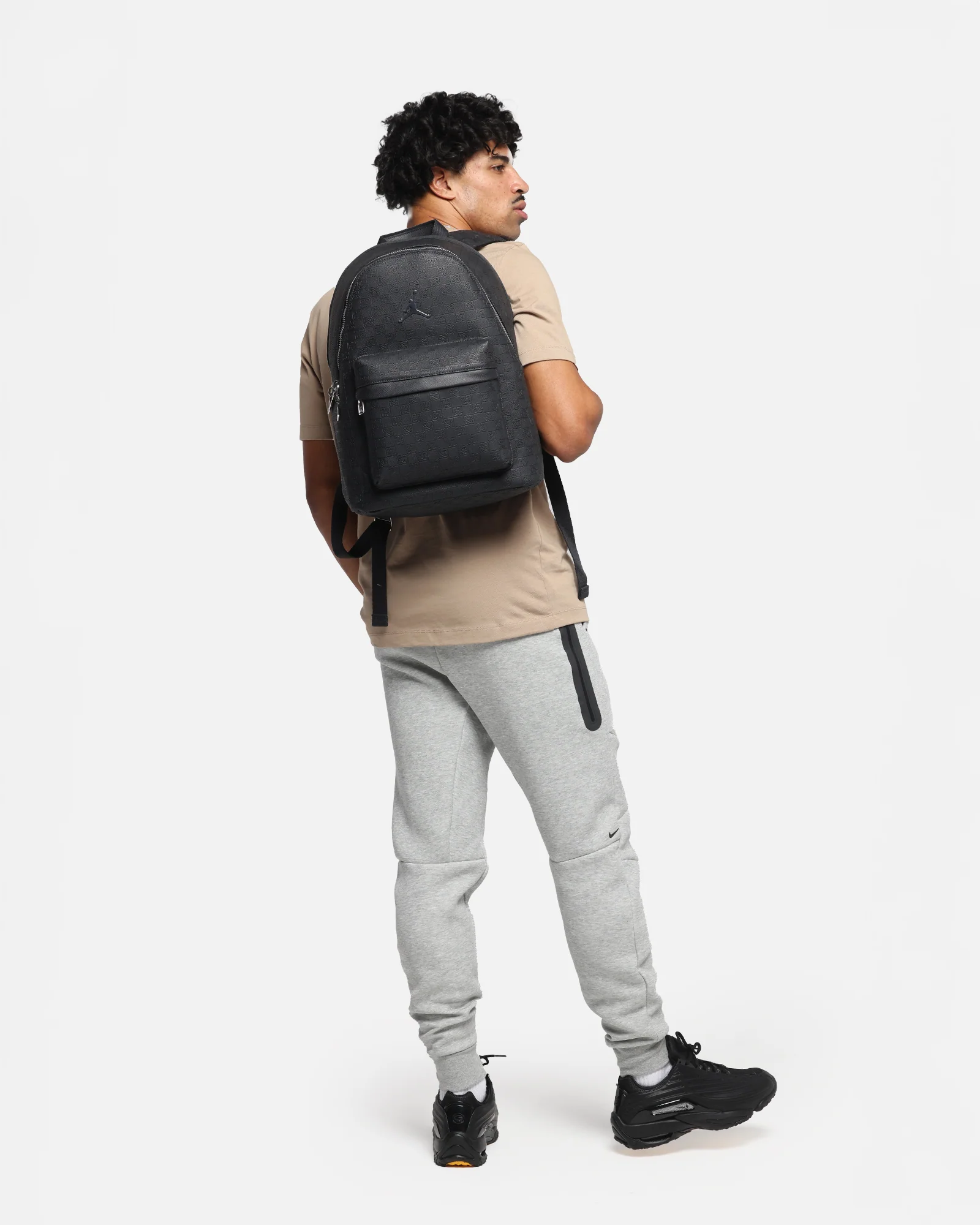 Jordan Monogram Backpack Off Noir - Image 4