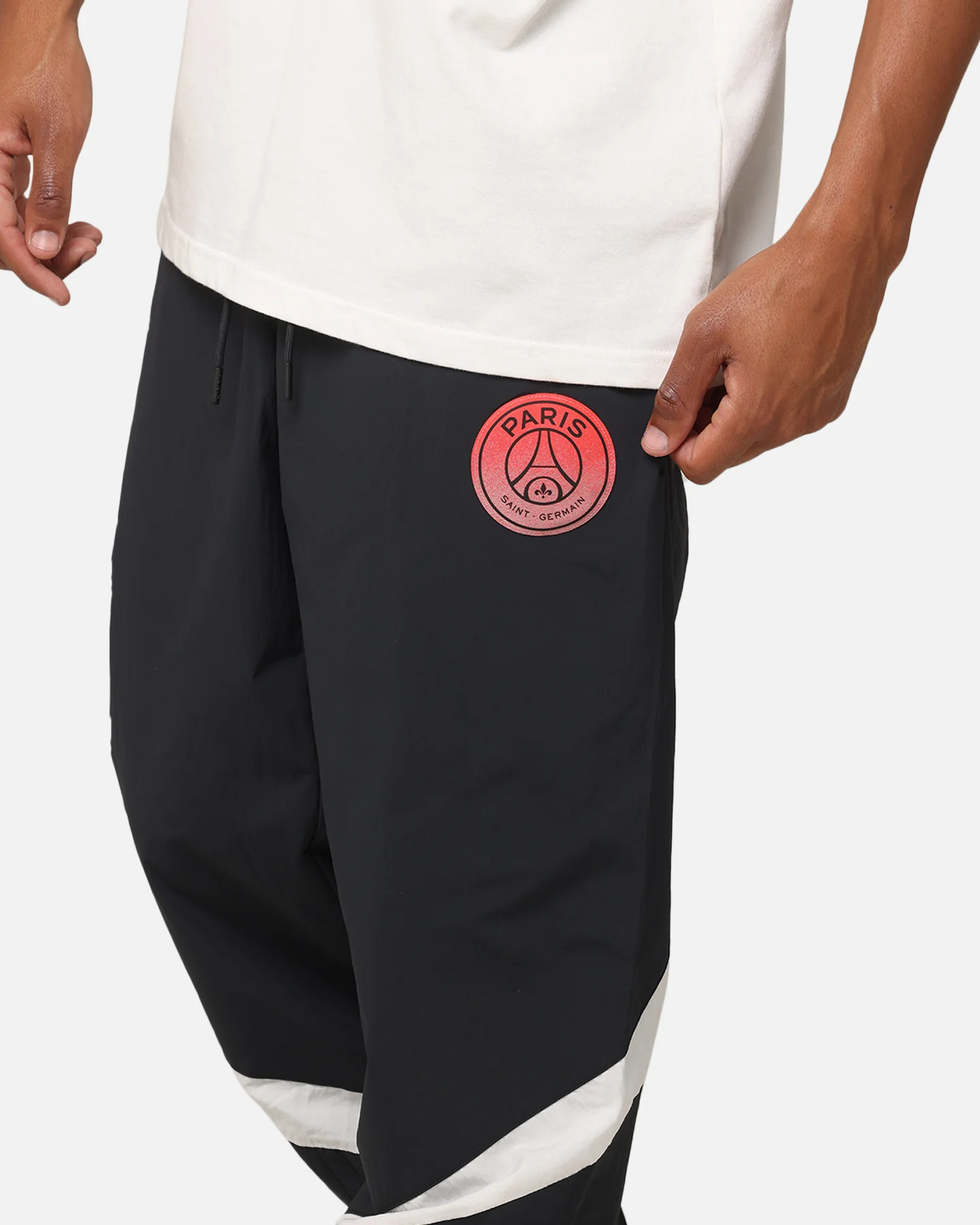 Jordan Paris Saint-Germain Woven Pants Off Noir - Image 3