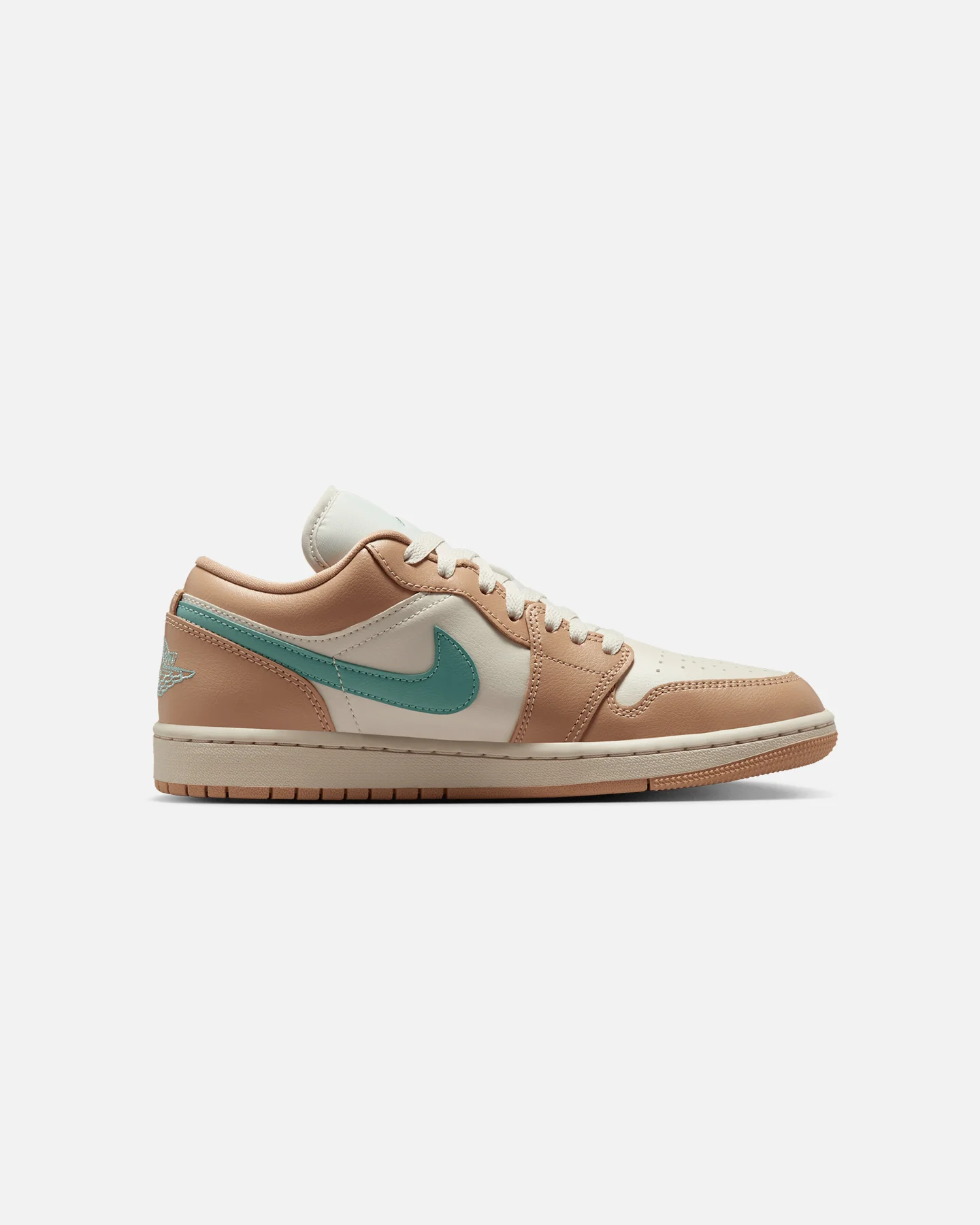 Jordan Women's Air Jordan 1 Low Lt Orewood Brown - Image 4