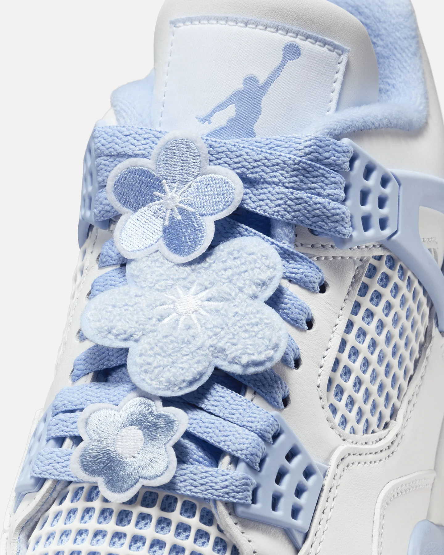Jordan Women's Air Jordan 4 Retro "Aluminum" White/Aluminum Blue - Image 10
